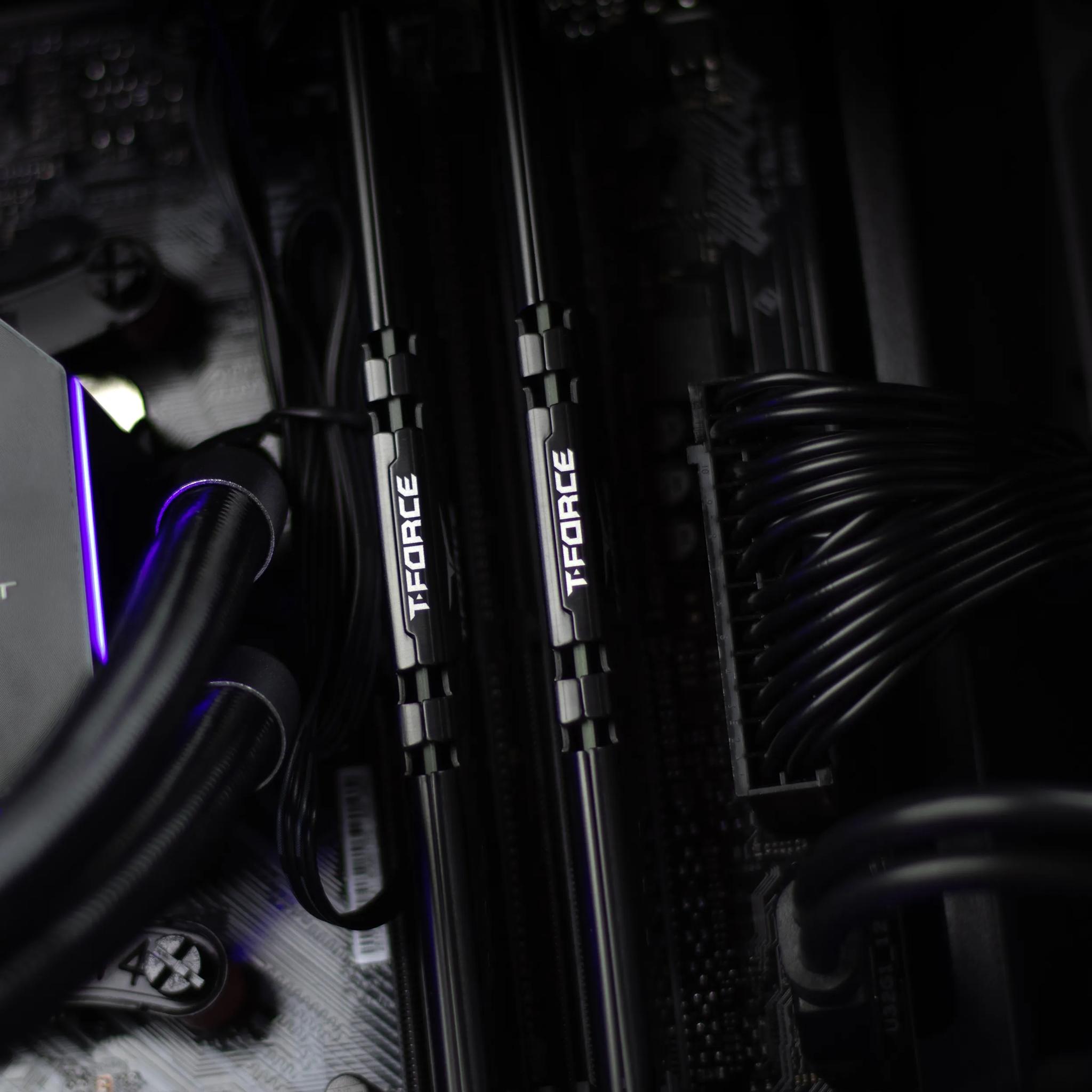 “DarkCorpo” RX 7800XT Ryzen 7 32GB Windows 11 Pro 2TB Workstation Gaming PC
