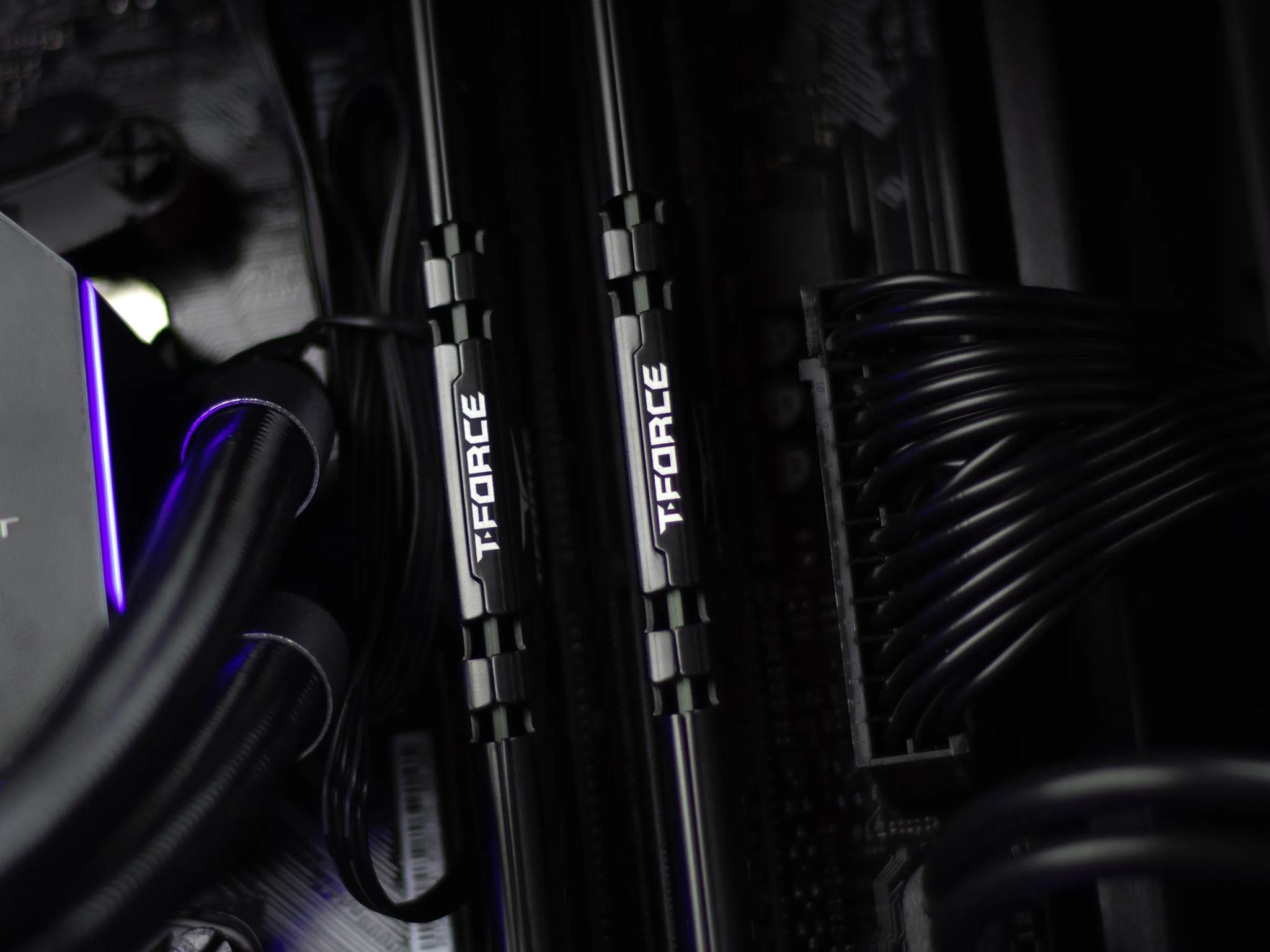 “DarkCorpo” RX 7800XT Ryzen 7 32GB Windows 11 Pro 2TB Workstation Gaming PC