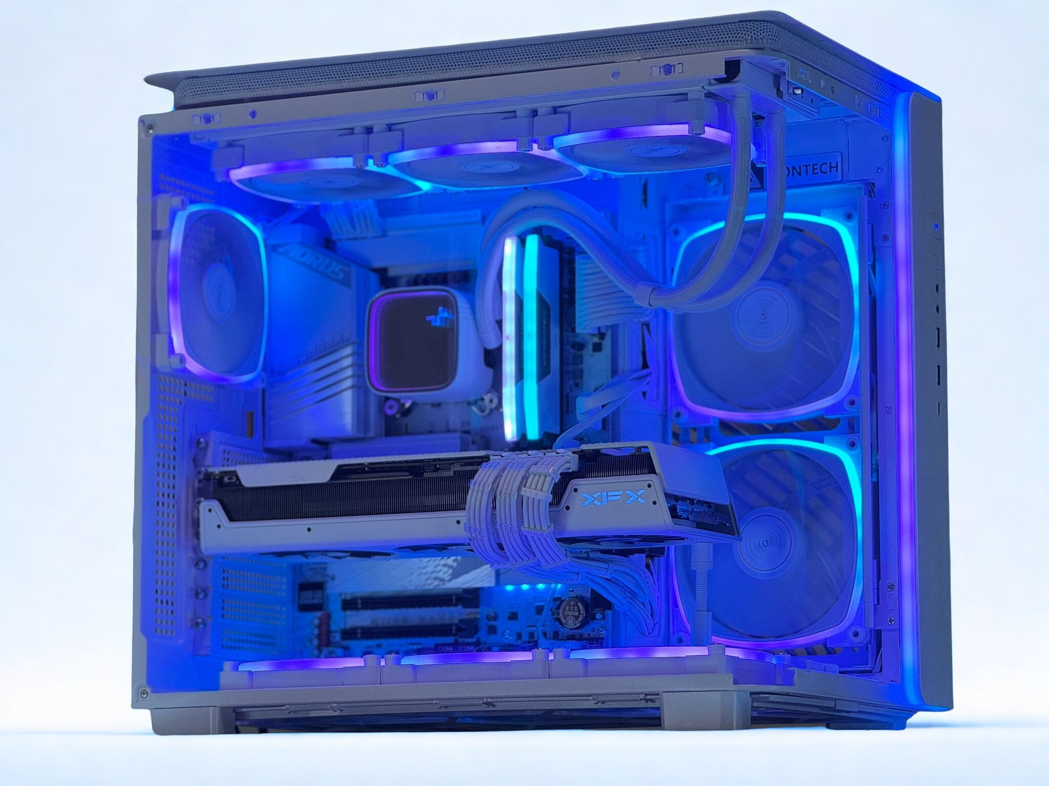 XFX 7900 XTX 24GB, INTEL I9 12900K, 32GB DDR5, 3TB SSD, WiFi, Gaming PC