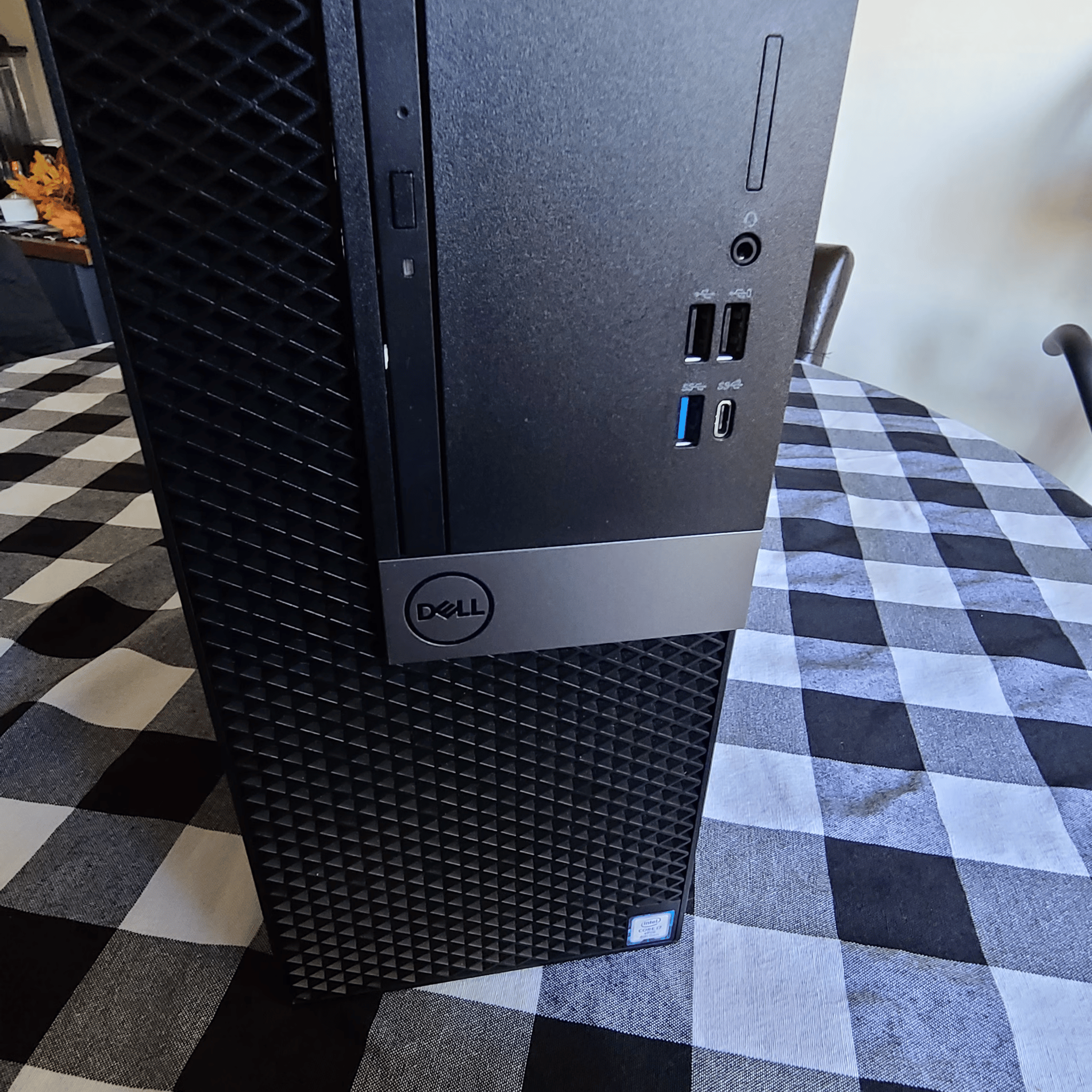 SPICY Dell Optiplex 7060 i7-8700 + MSI GTX 1050 2GB Frame shredder!