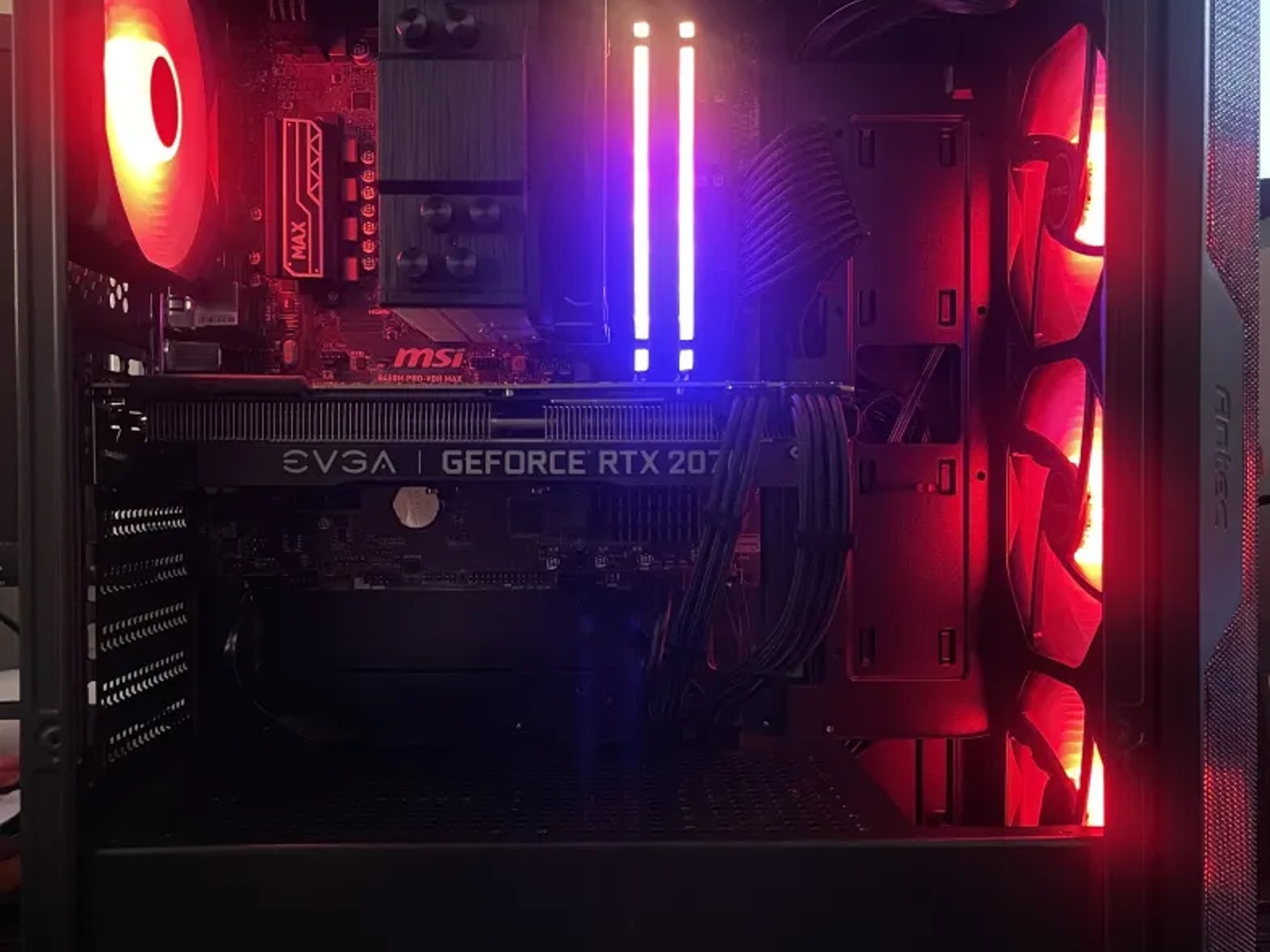 Nvidia RTX 2070 Super | RYZEN 7 3700X | 16GB RAM | 1TB M.2 NVMe SSD | Black Gaming PC