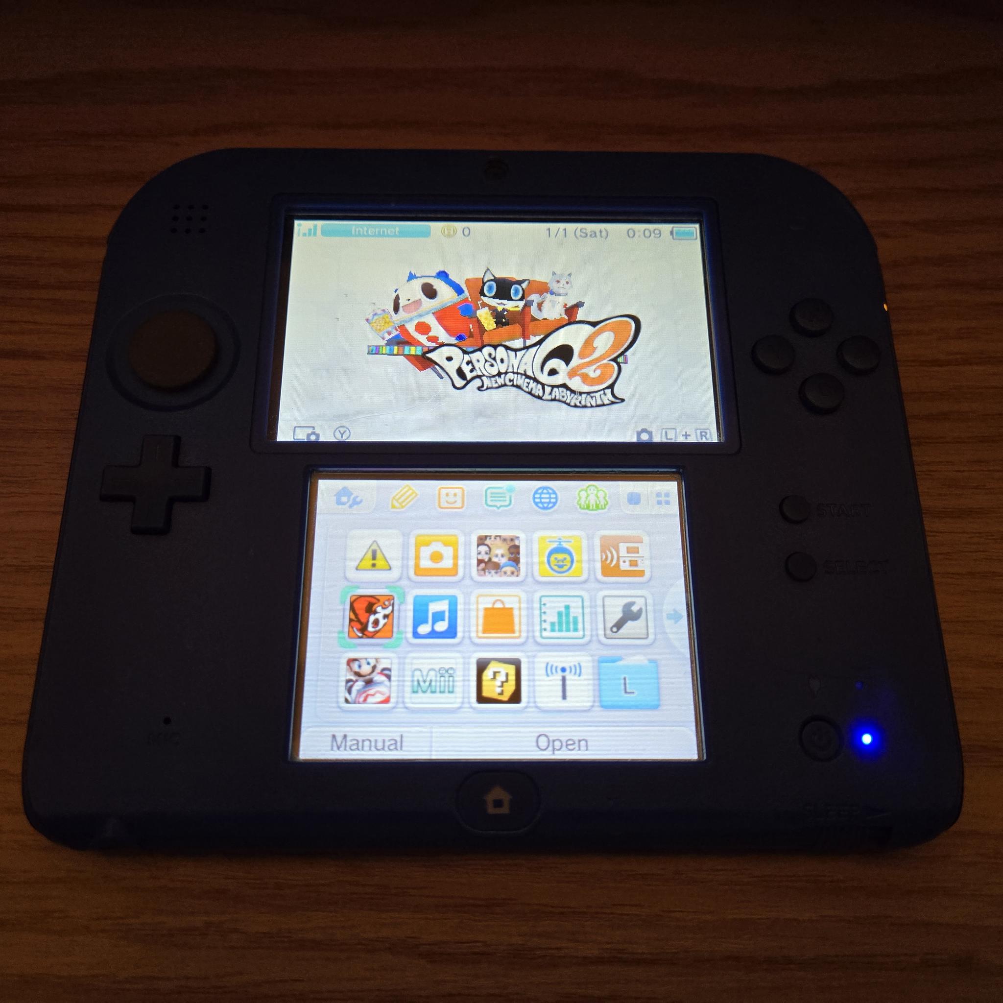 CUSTOM REFURBISHED Nintendo 2DS Blue/Black Handheld Console