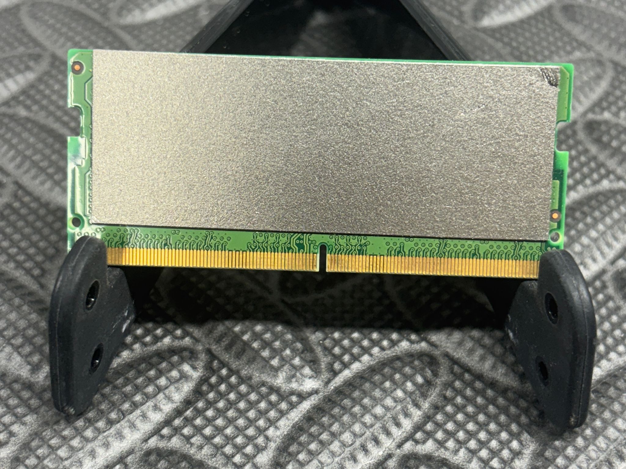 Samsung 16GB (2×8GB) DDR5-4800 PC5-4800B SODIMM Laptop RAM Kit | M425R1GB4BB0-CQK0L