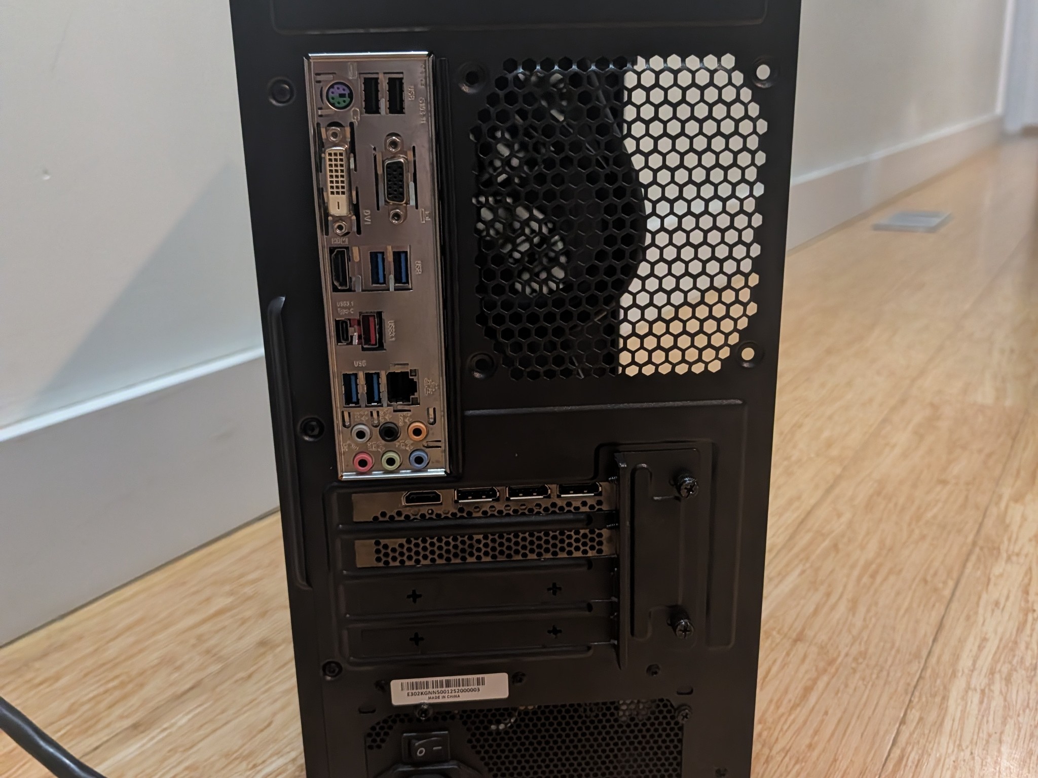 Custom No RGB AIO Gaming PC | RTX 3070 | I5 9400F | 2.2TB NVME/HDD | 16GB | H370M | Montech PC case|