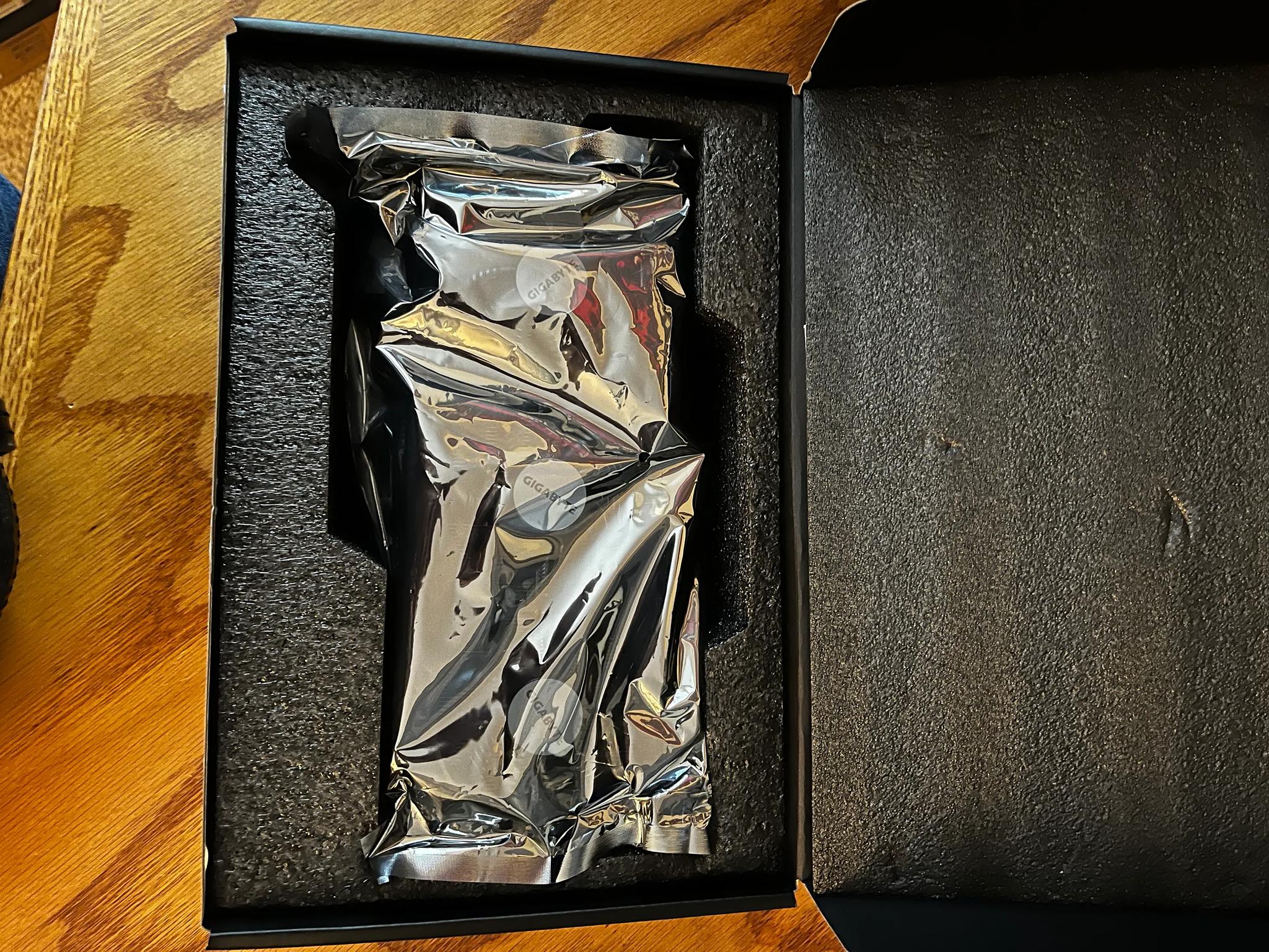 Gigabyte RTX 4070 Windforce OC 12GB