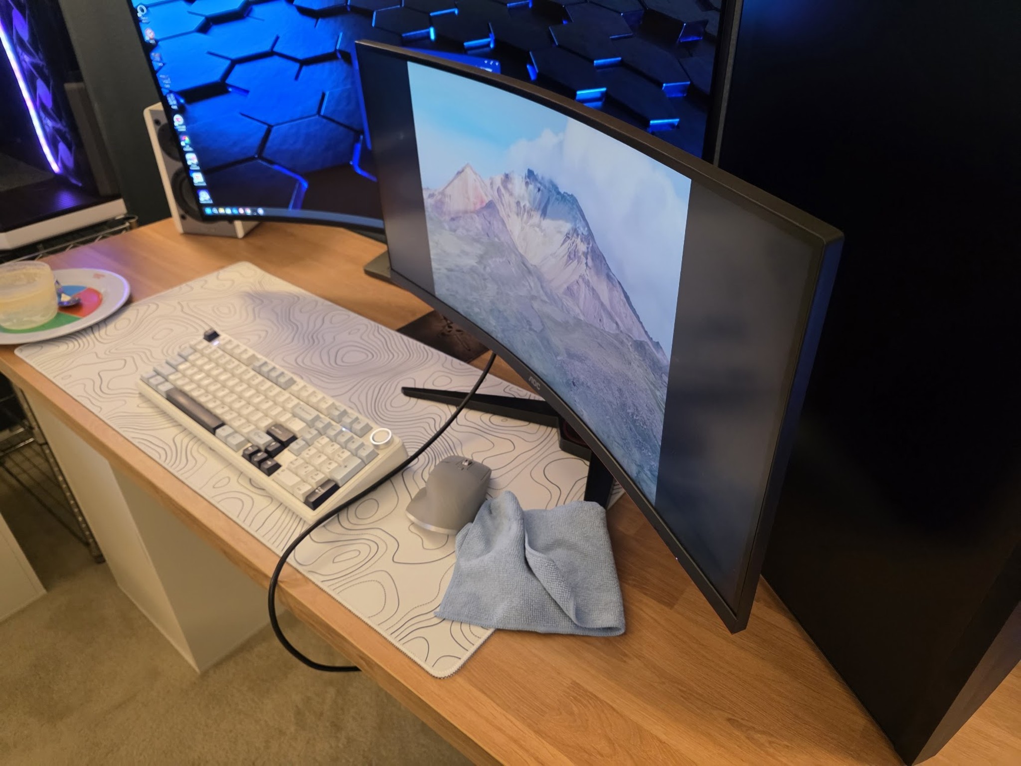 AOC CQ29G2E 29" 2K 1080P Curved Widescreen 21:9 Monitor 75Hz Gaming - Productivity - General Use