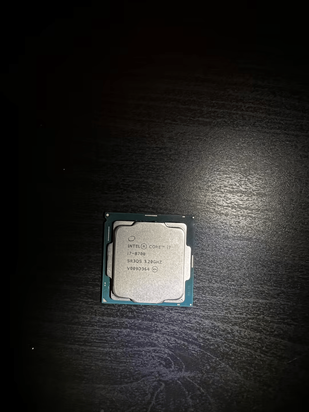 LIKE NEW INTEL CORE I7-8700 6 CORE 3.2 GHz