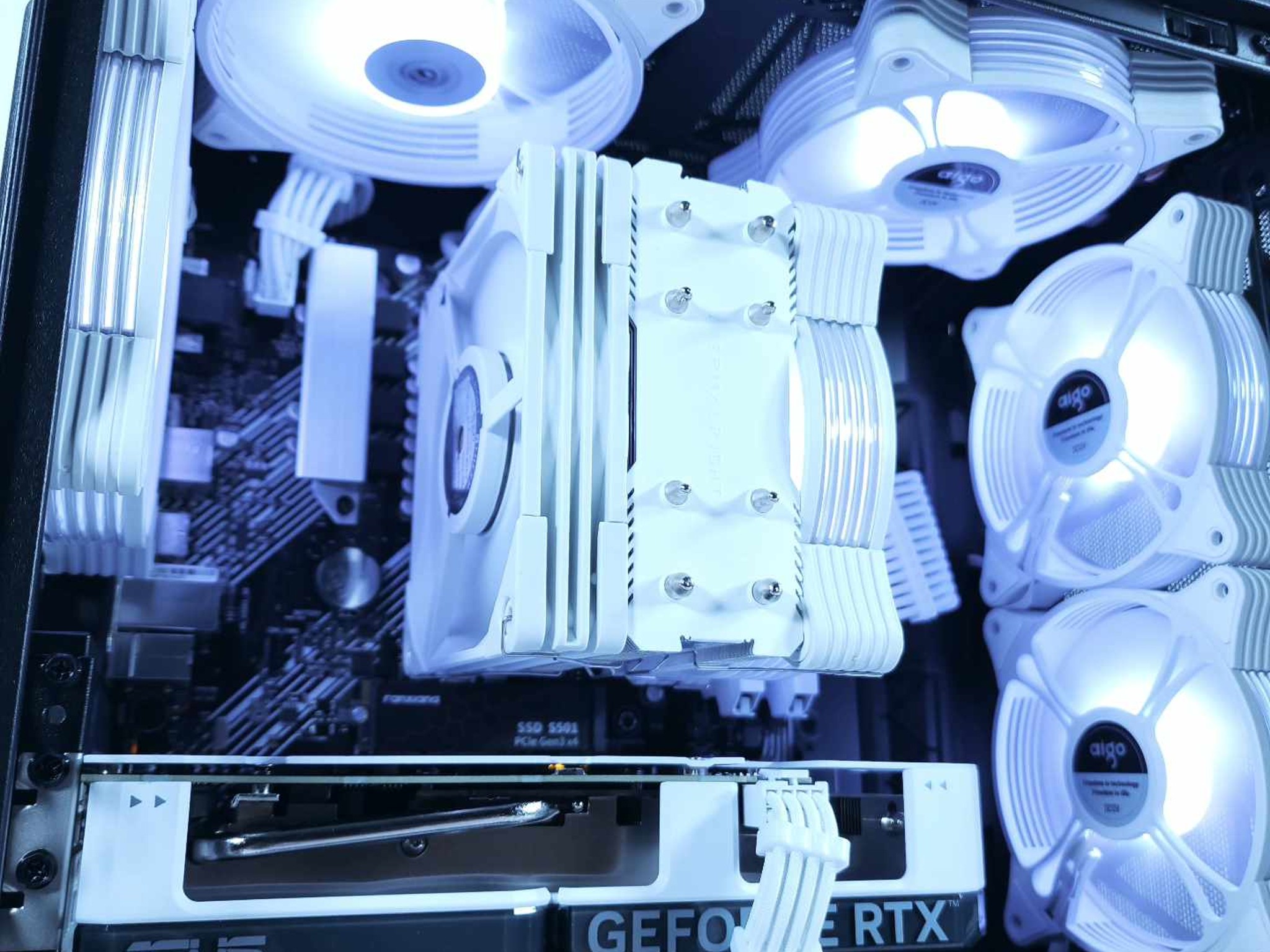 🤍🖤RTX 4060 || Ryzen 5 5600G || 1TB NVMe SSD || 32GB 3200MHz || 1080p Gaming PC