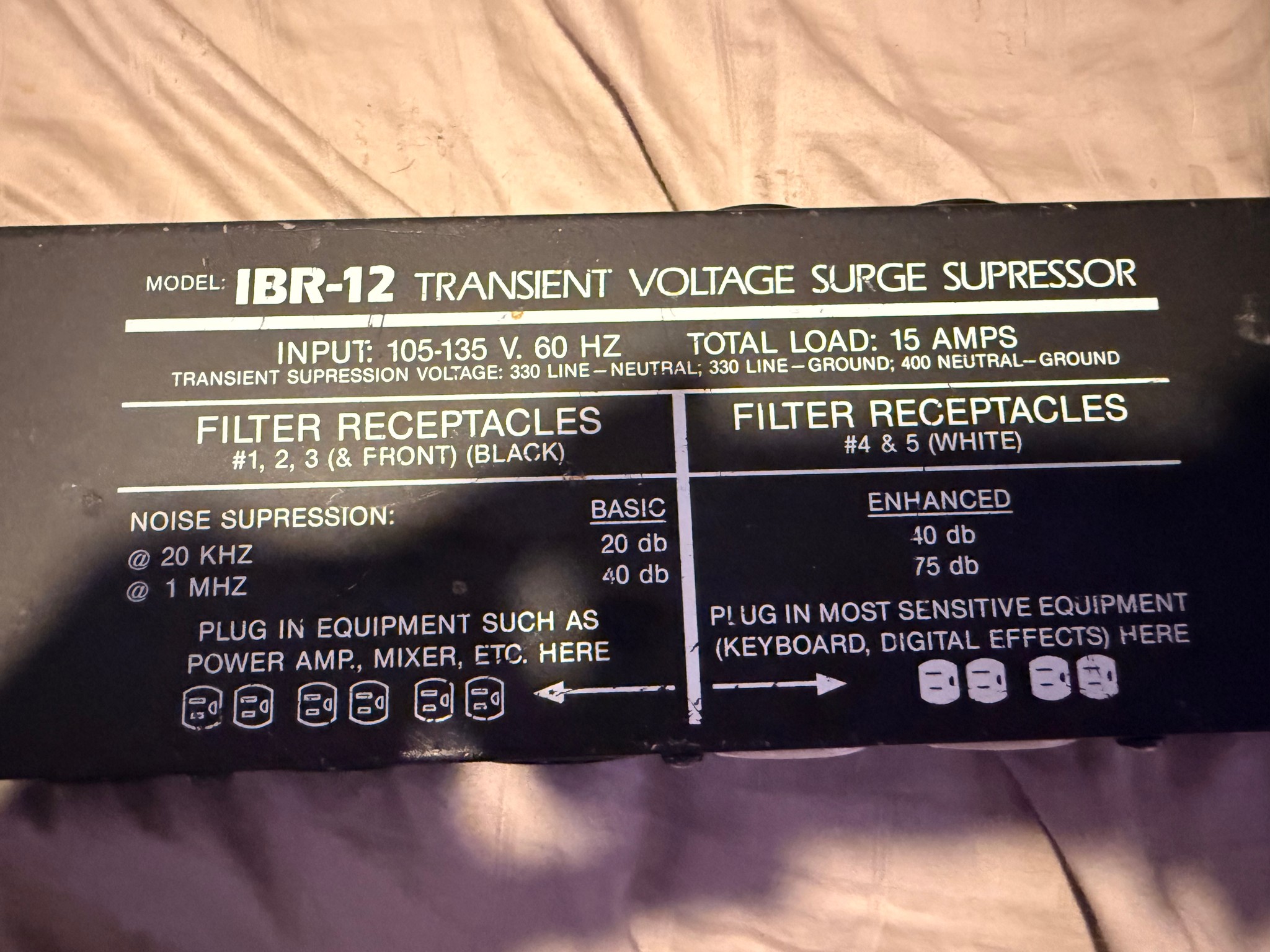 Tripp Lite IVR-2 Isobaric AC spike and line filter Rack/Server power strip