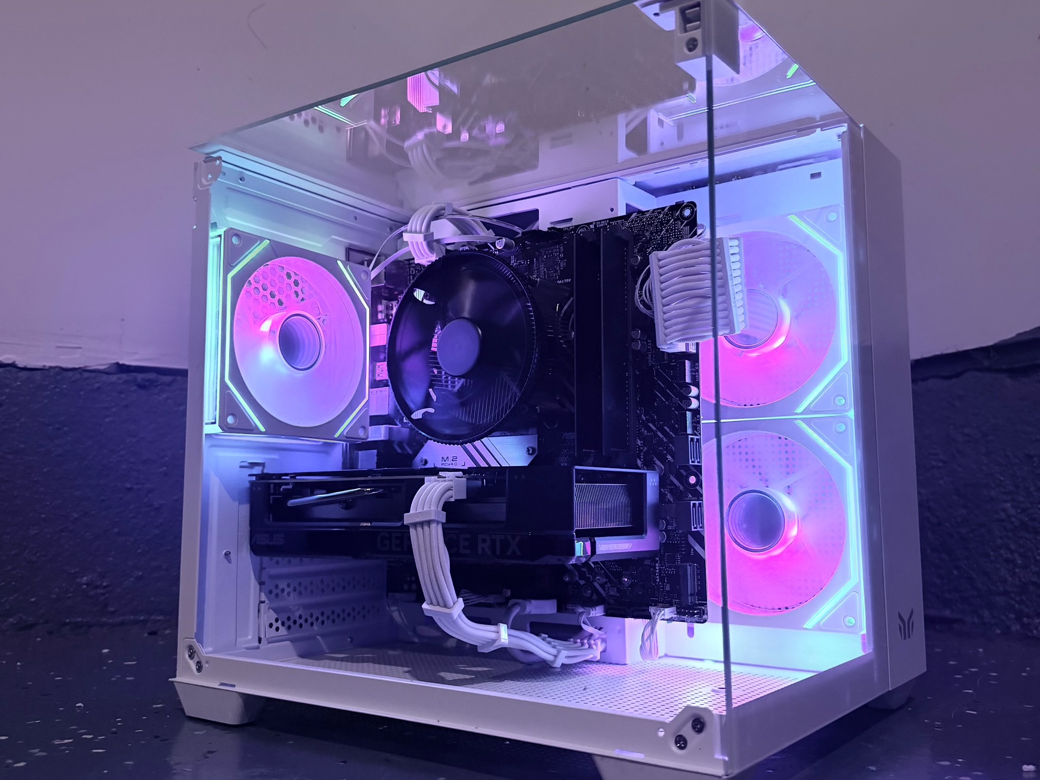 🌈"Lunar Opal"⚪️ | 1080p Gaming | RTX 4060 | i5 12400F | 16B Ram | 1TB SSD | Free Shipping