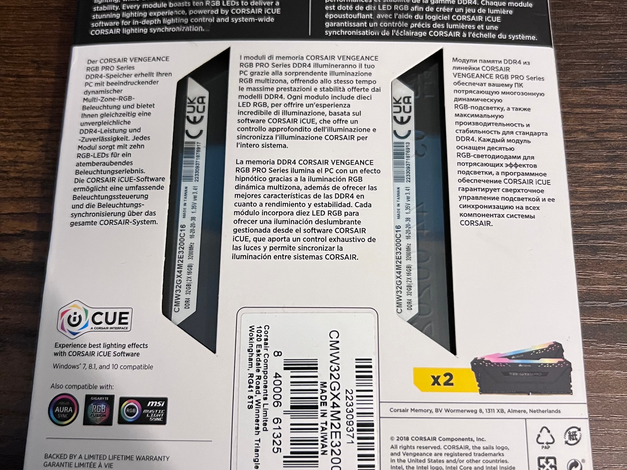 Vengeance RGB PRO 32GB (2x16GB)