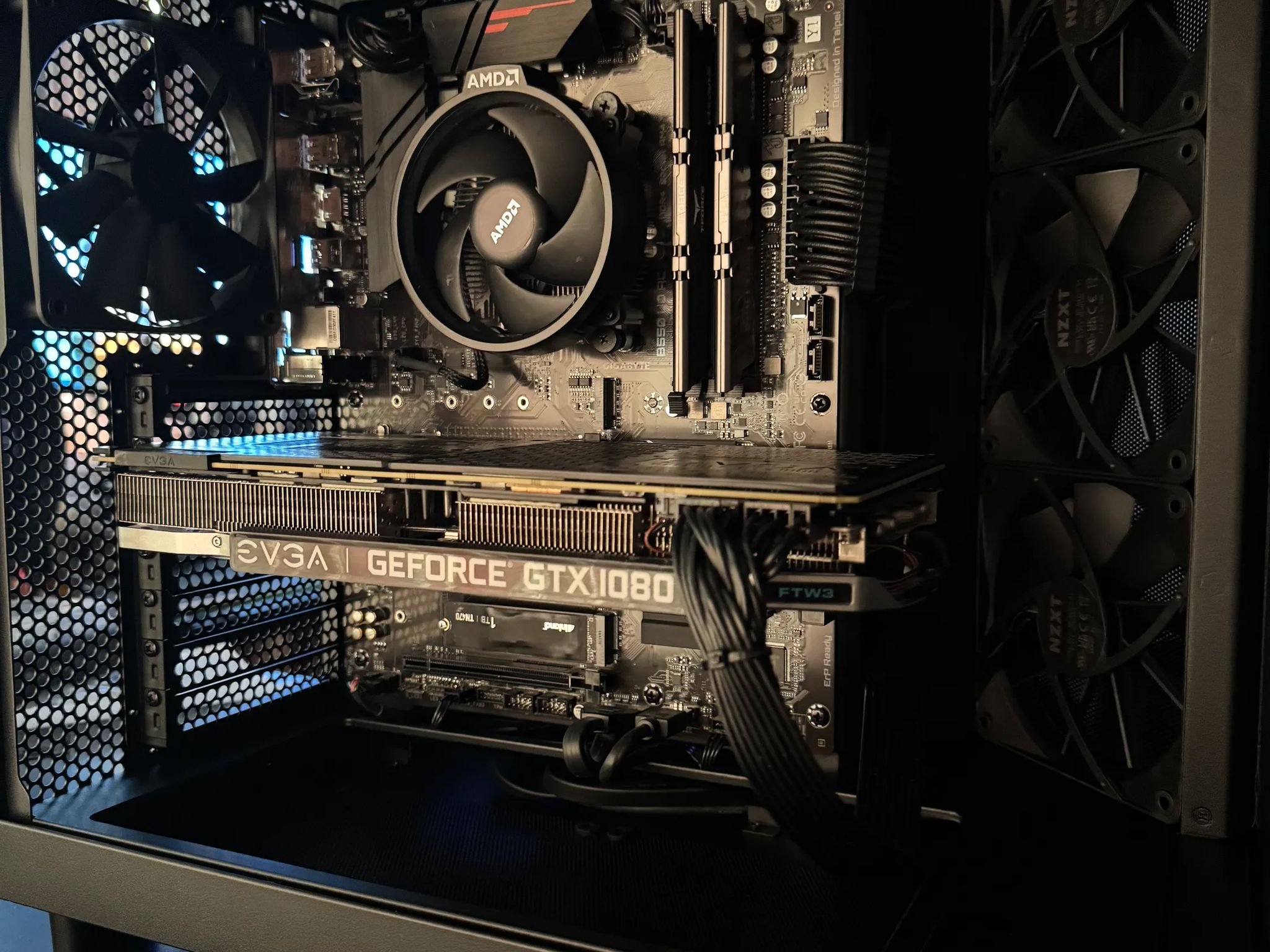 MIDNIGHT ASSASIN -GTX 1080 ti Evga + Ryzen 7 3700x+ 32 Gb Ram