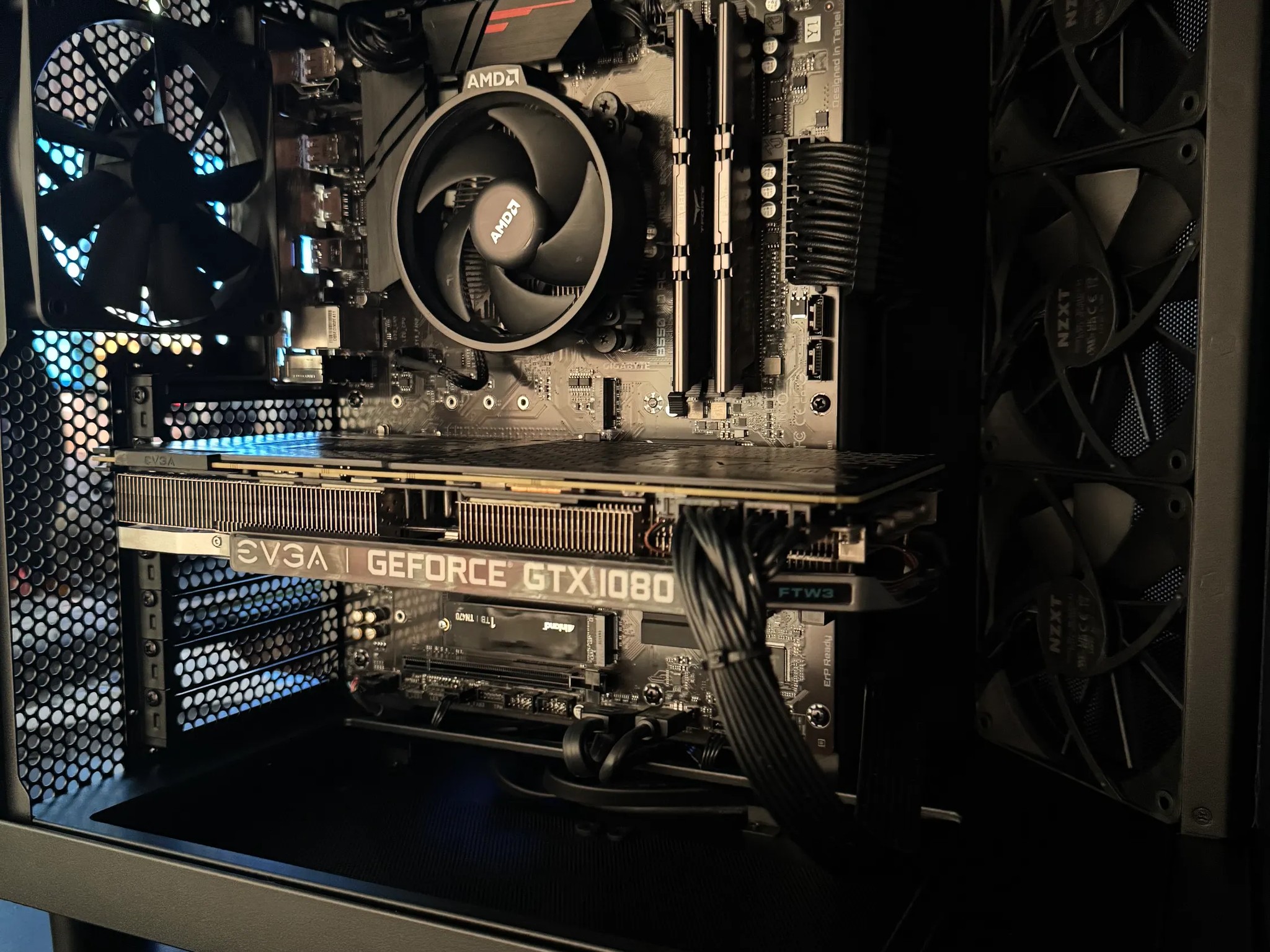 MIDNIGHT ASSASIN -GTX 1080 ti Evga + Ryzen 7 3700x+ 32 Gb Ram