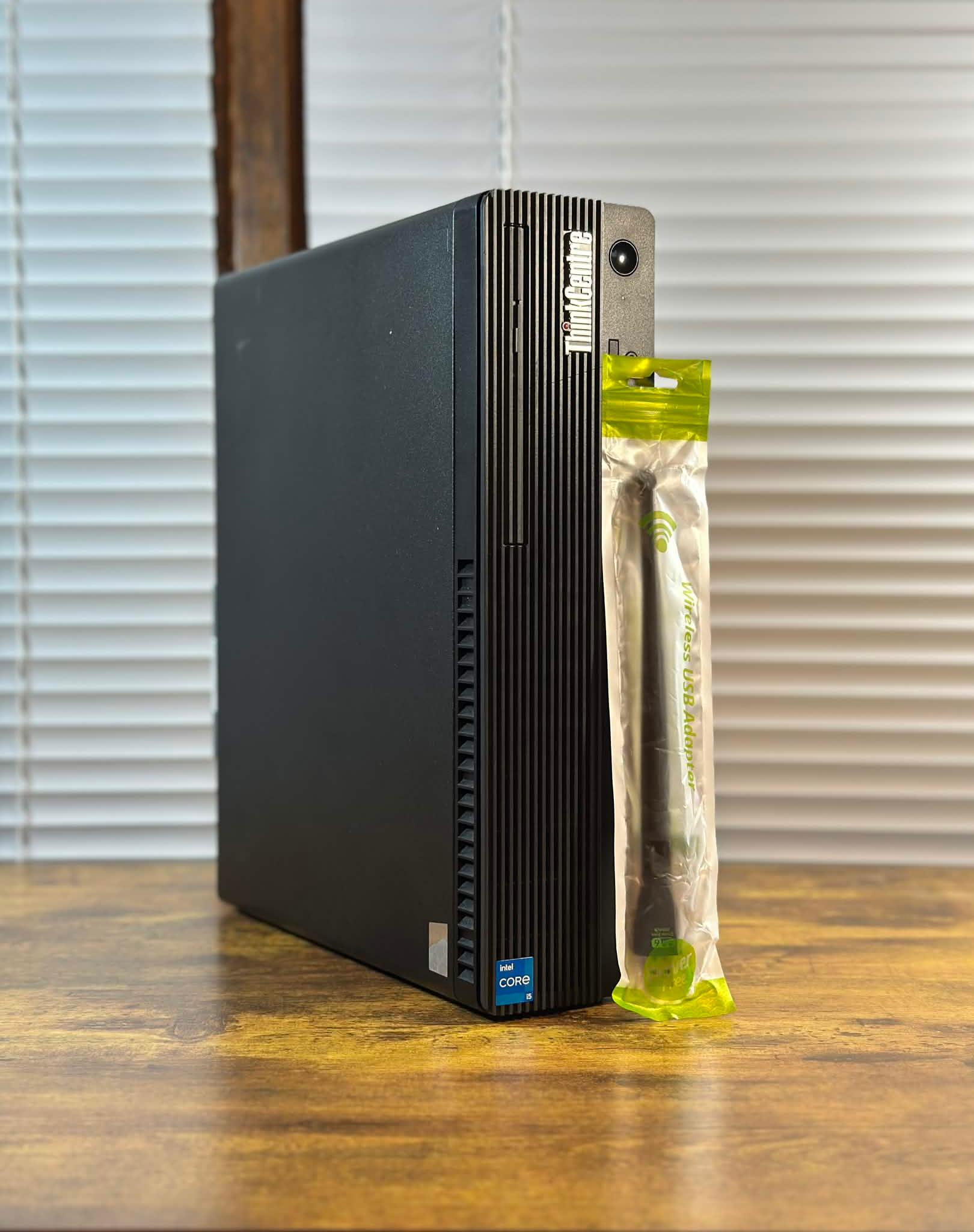 Lenovo ThinkCentre M70S | Intel i5 12400 | 16GB DDR4 | 120GB SSD | Win11 | WIFI | SFF Office PC