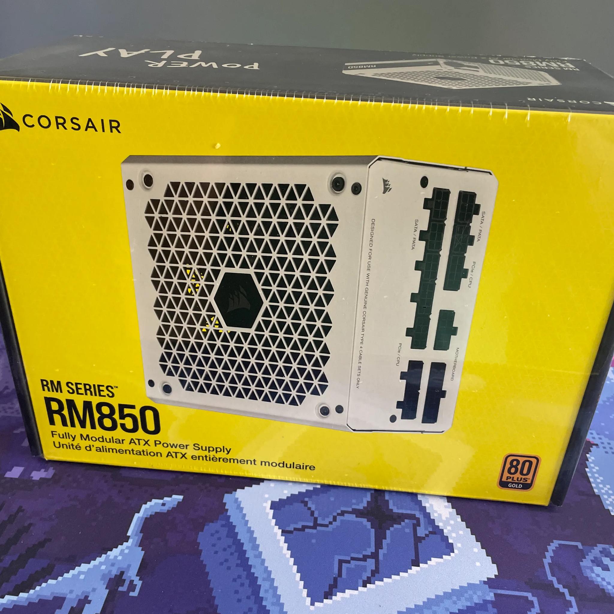 BNIB Corsair RM850