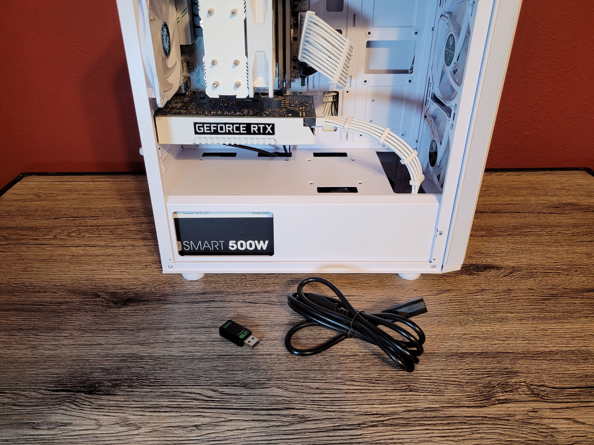 White RTX 2060 Gaming PC (Ryzen 5 2600X | 16GB RAM | 500GB SSD | Wifi + BT)