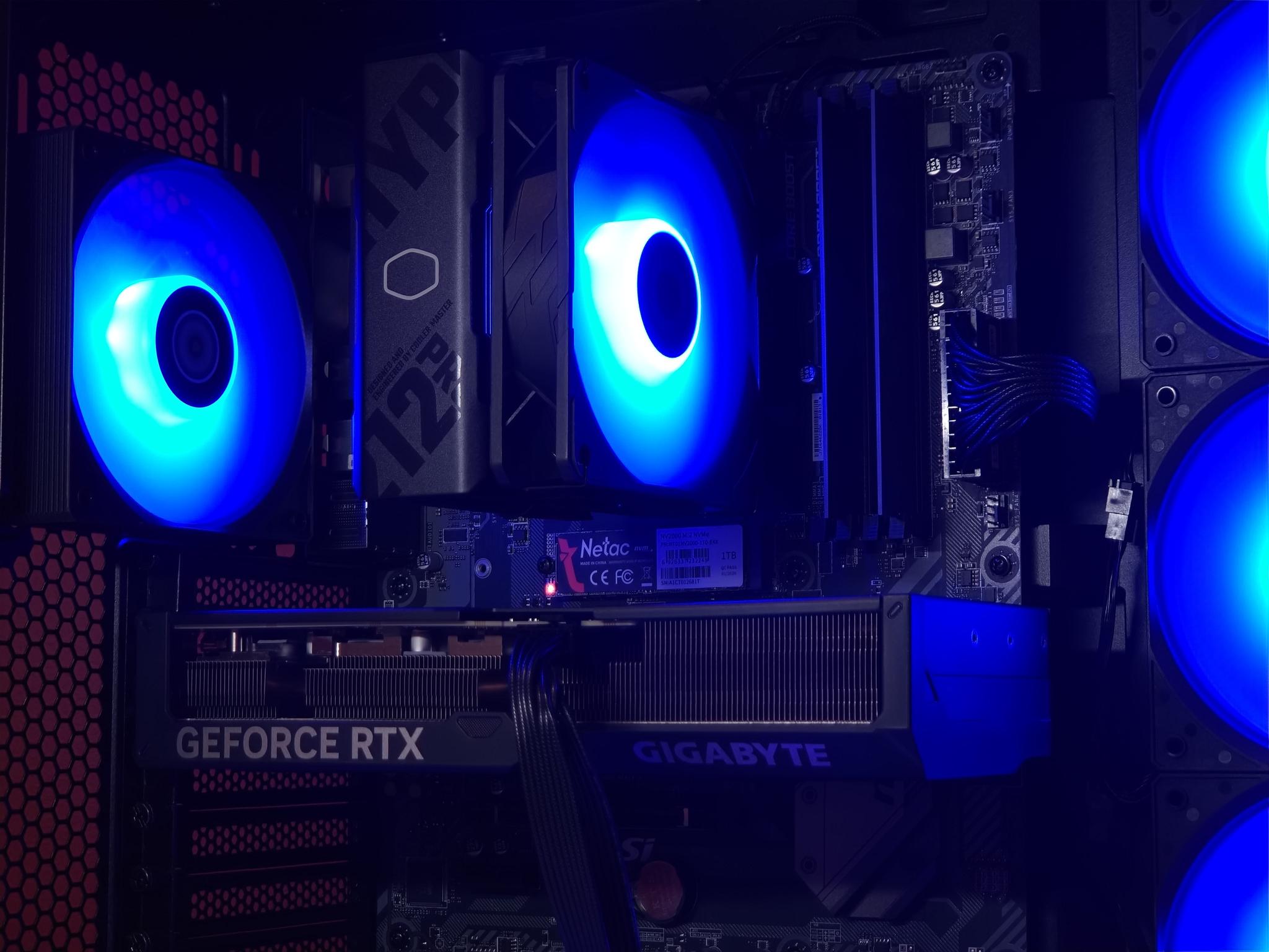 1440p Ultra Gaming PC|RTX 4070|Ryzen 7