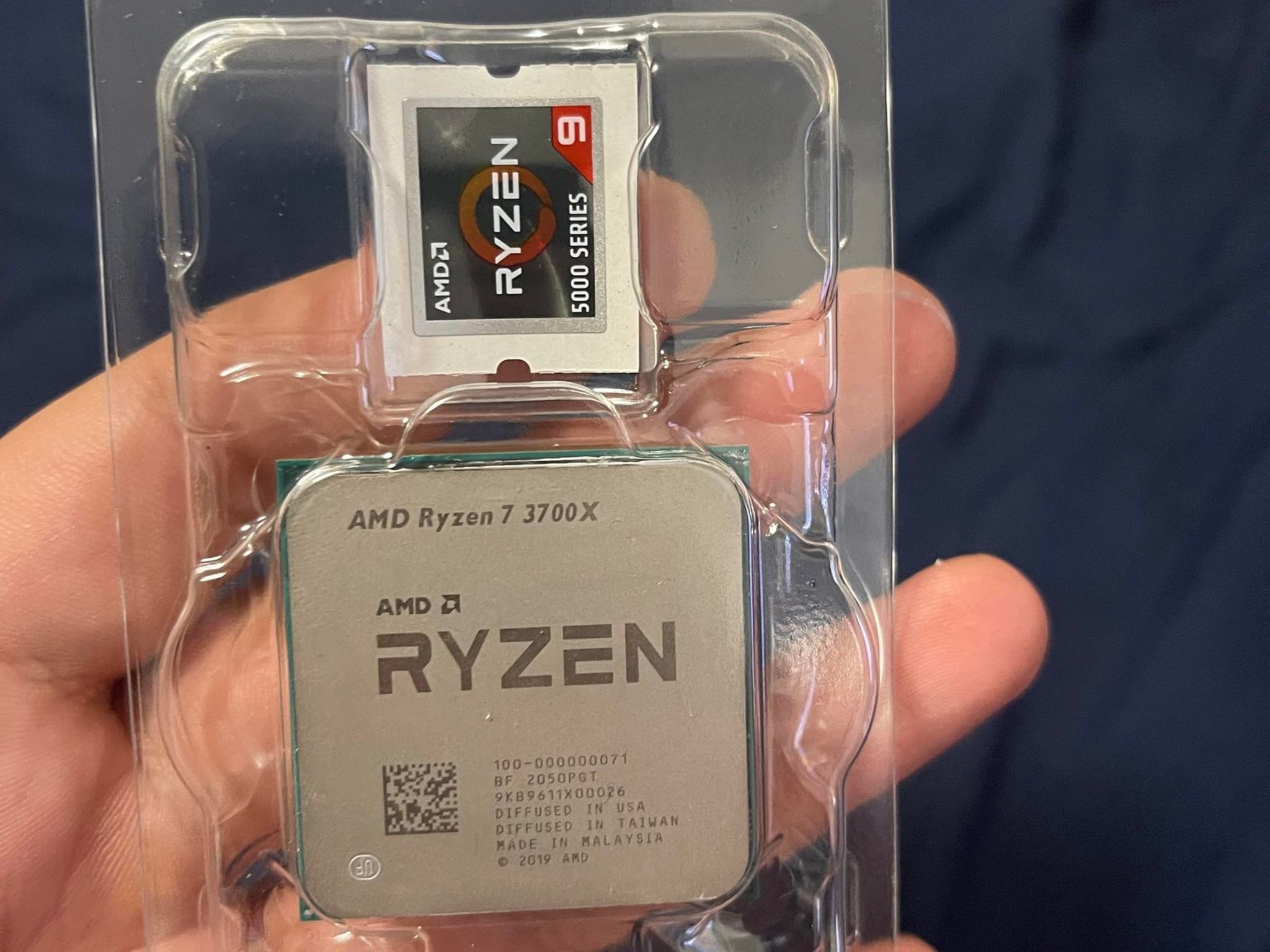 Ryzen 7 3700X Cpu