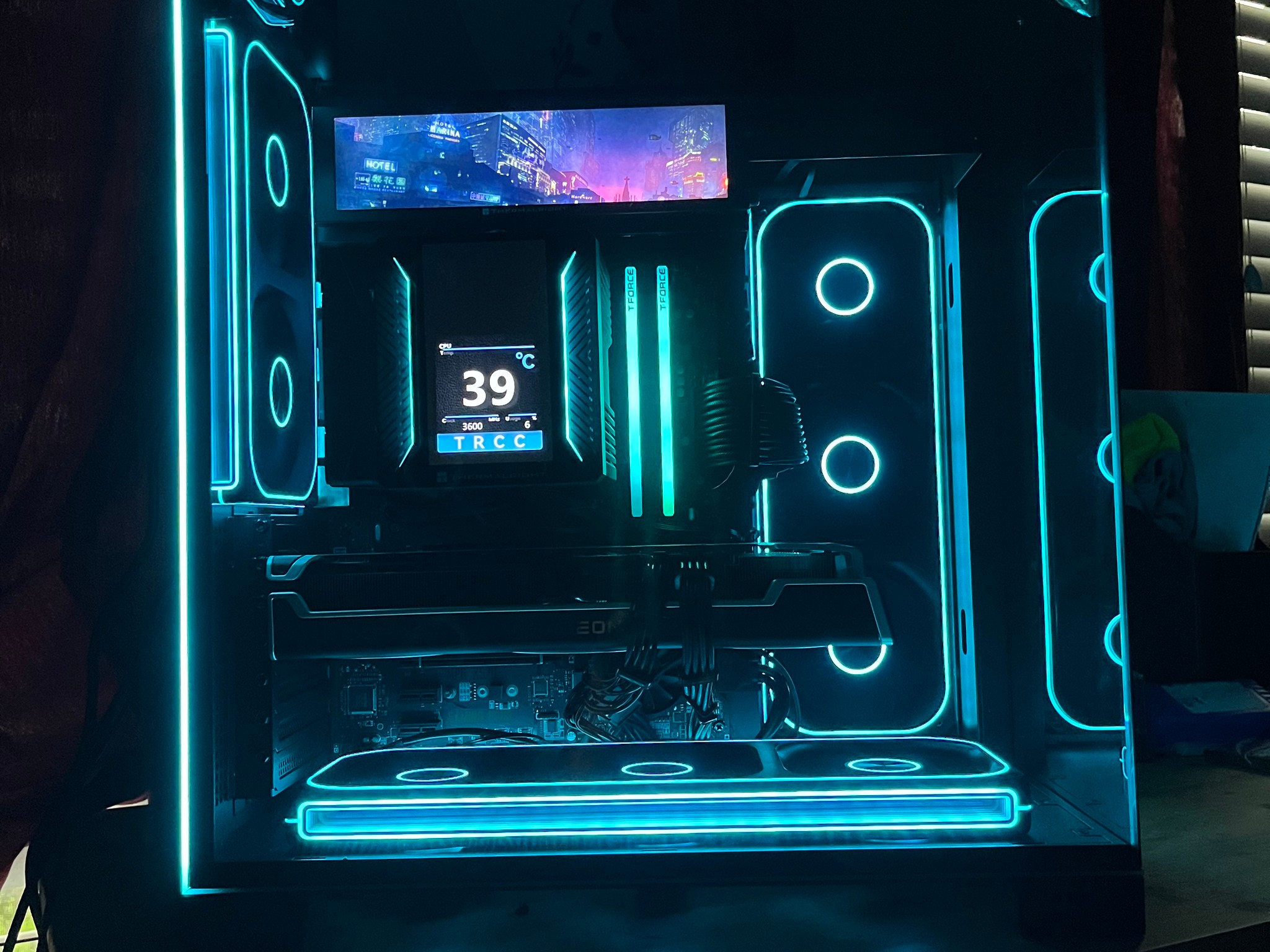 Radeon RX 6700 XT Custom Gaming PC - Ryzen 5 5600, 32GB RAM, 512GB NVMe SSD