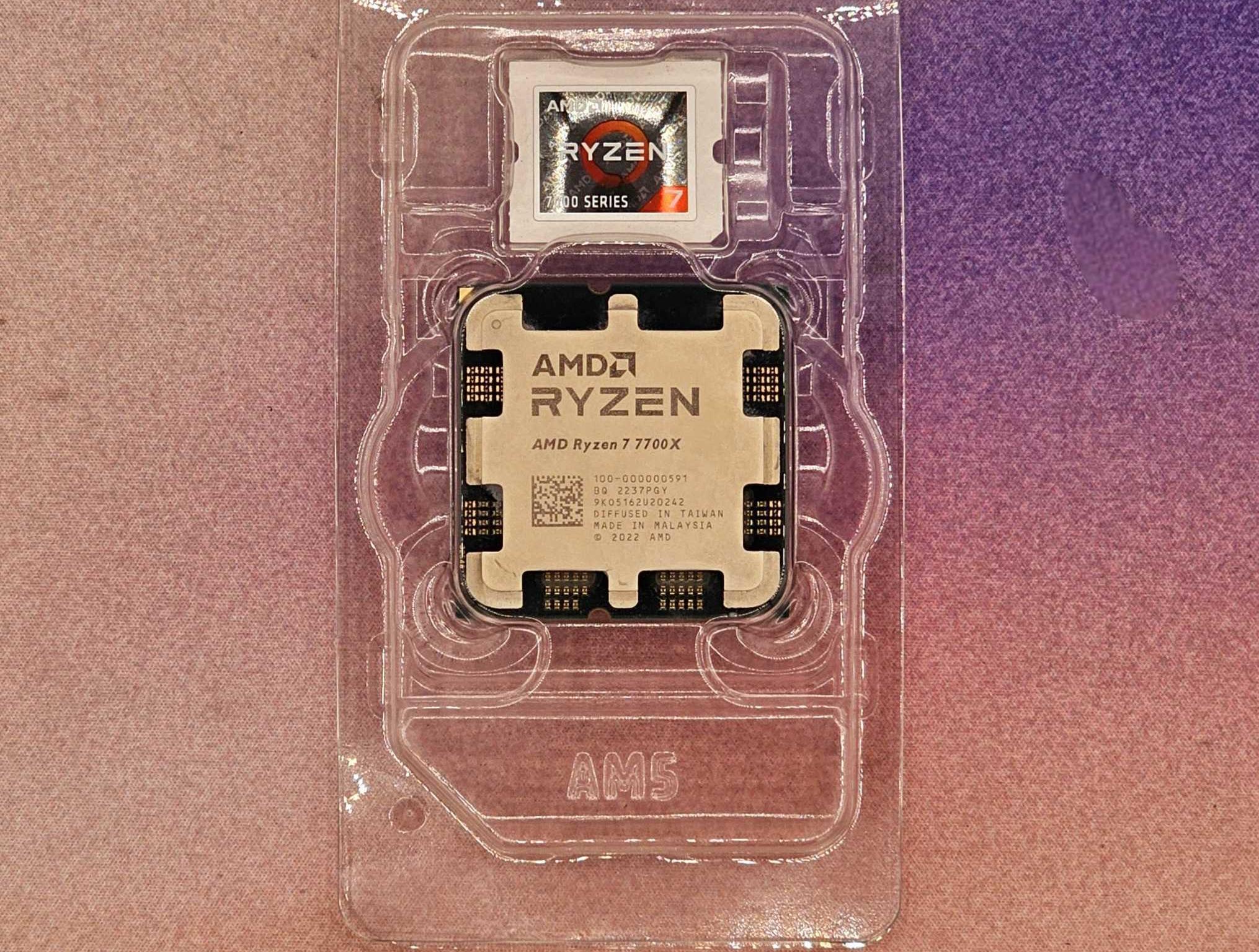 AMD Ryzen 7 7700X Processor