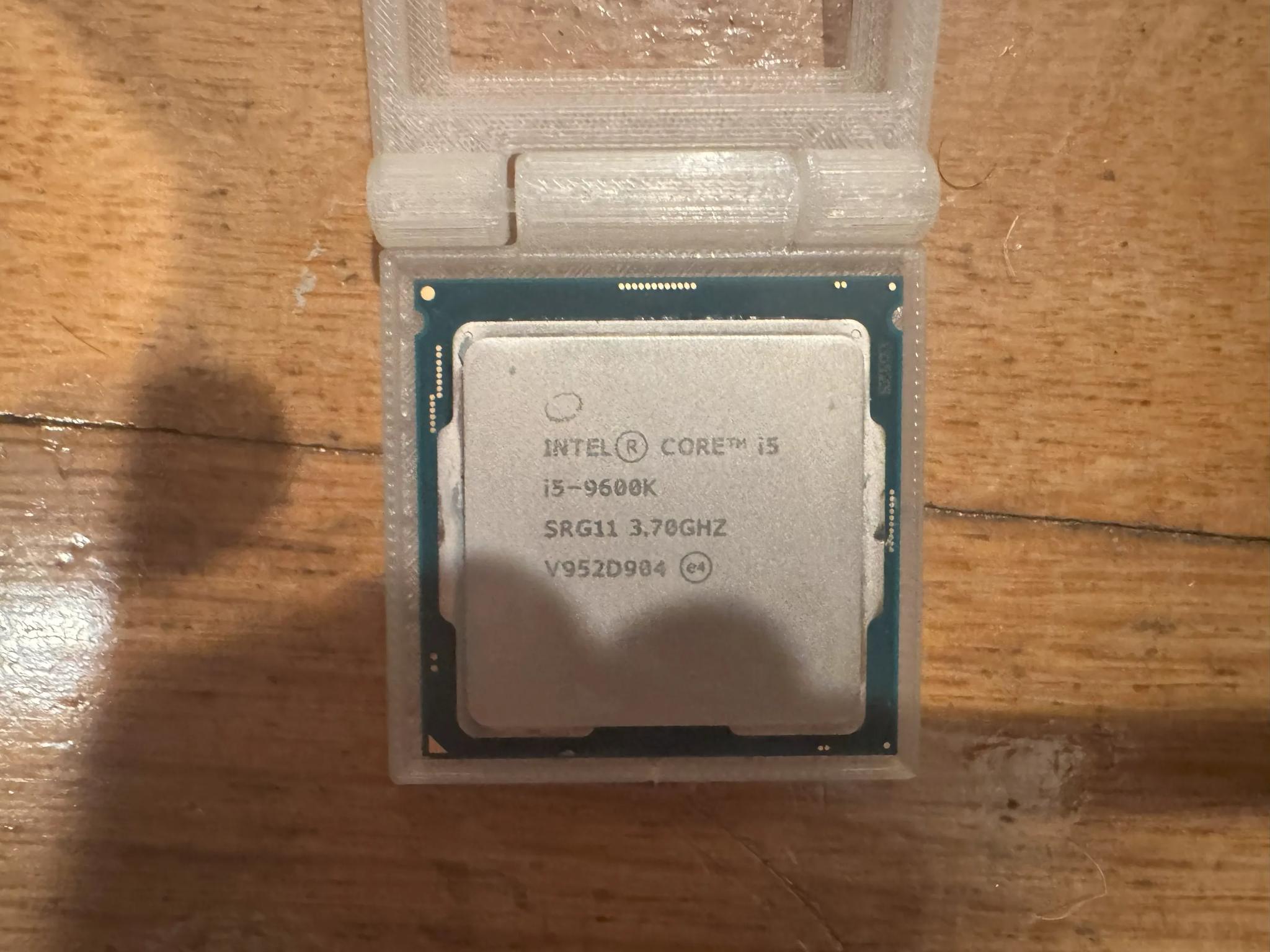 Intel Core i5-9600K