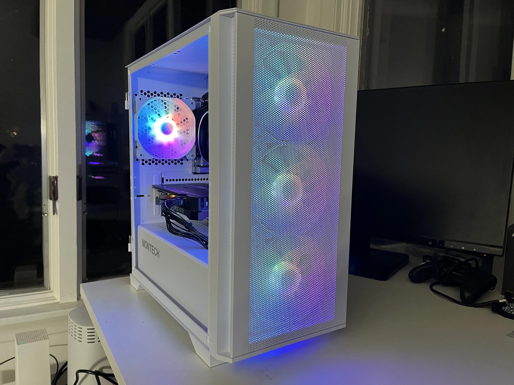 GTX 1660 / Ryzen 5 1600 | WIFI | 1TB HDD + SSD | 16GB Ram | Windows Activated