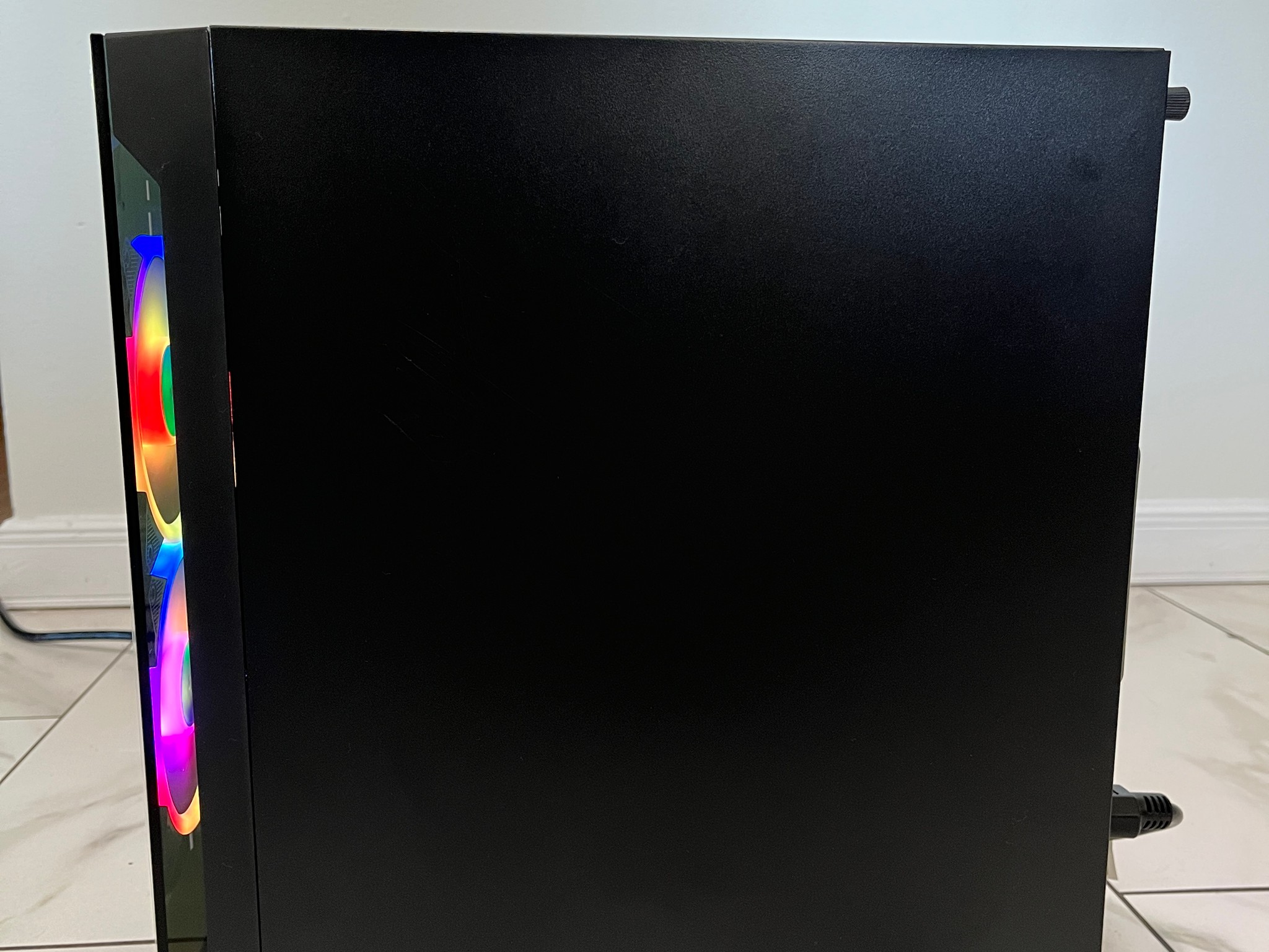 NVIDIA GTX 1650, Intel Core i3-8100, 16GB RAM, 4.2TB Storage