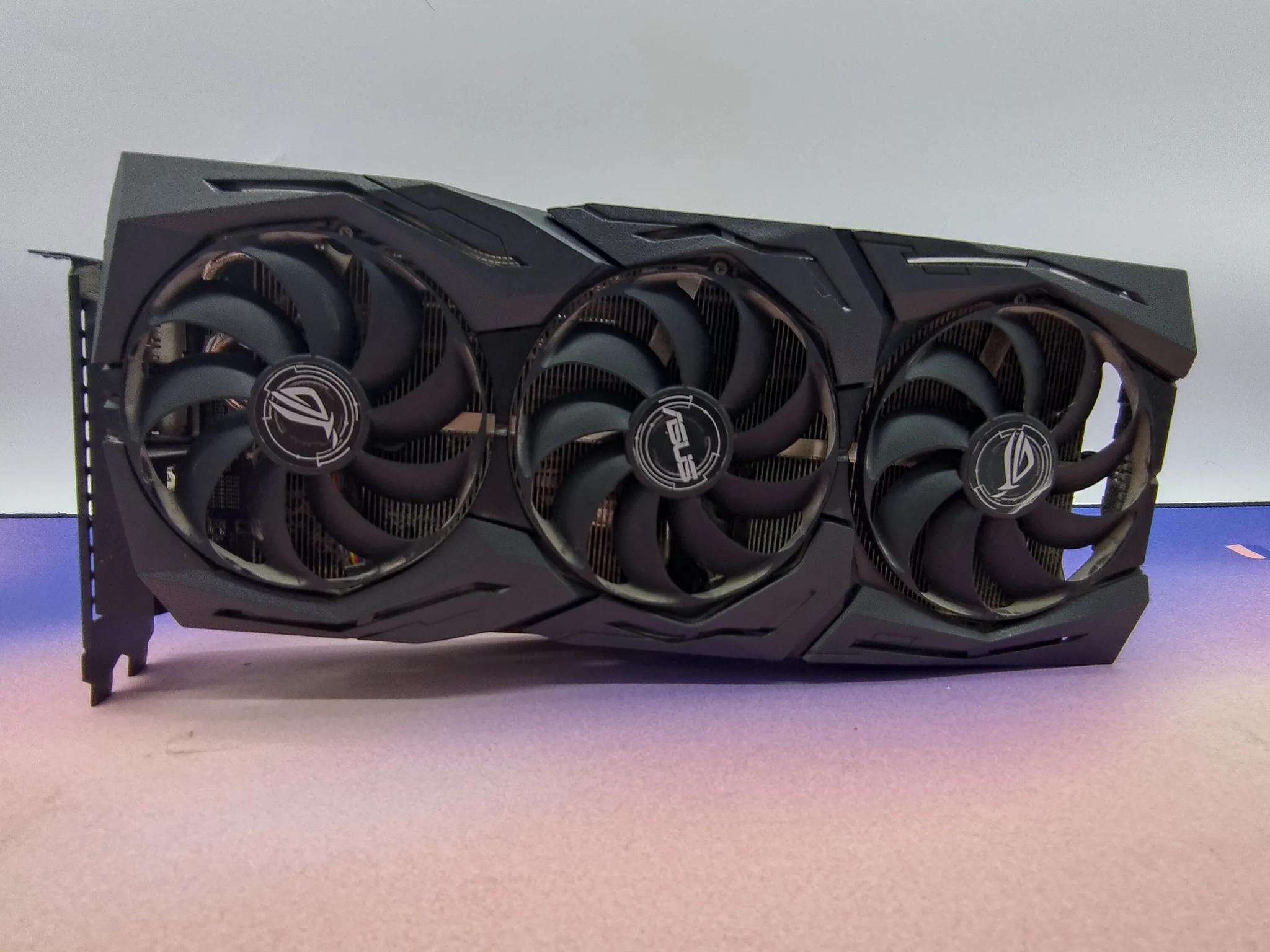 Asus ROG Strix RX 5700XT