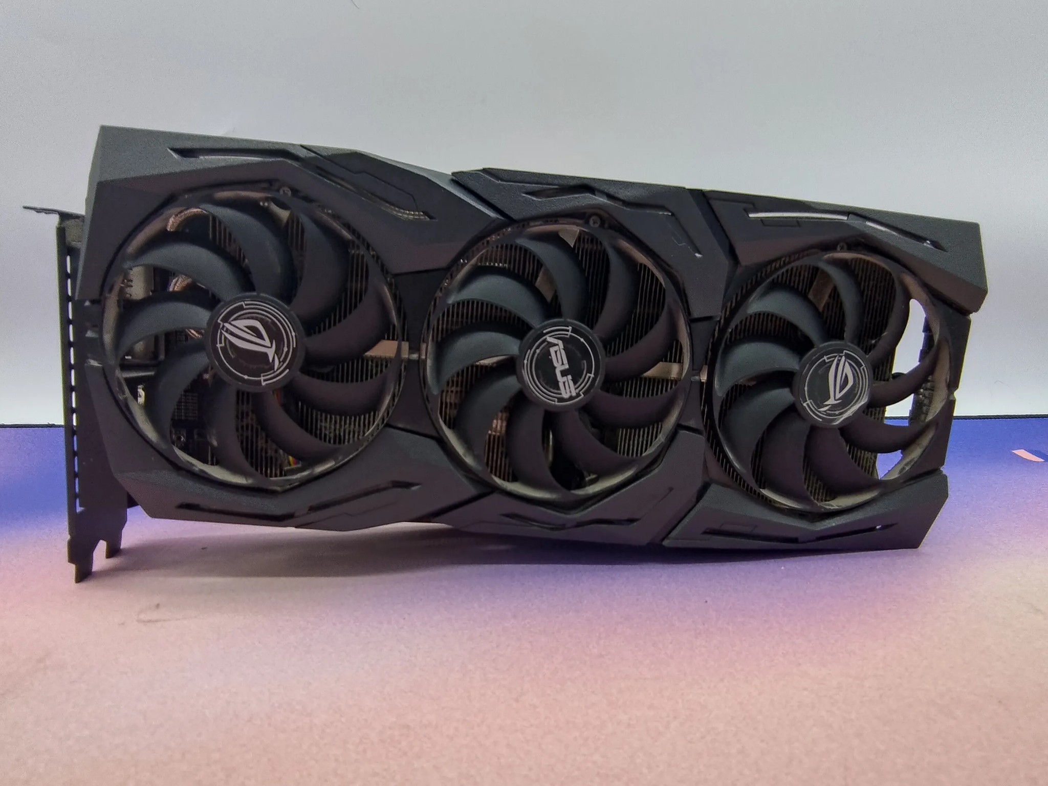 Asus ROG Strix RX 5700XT