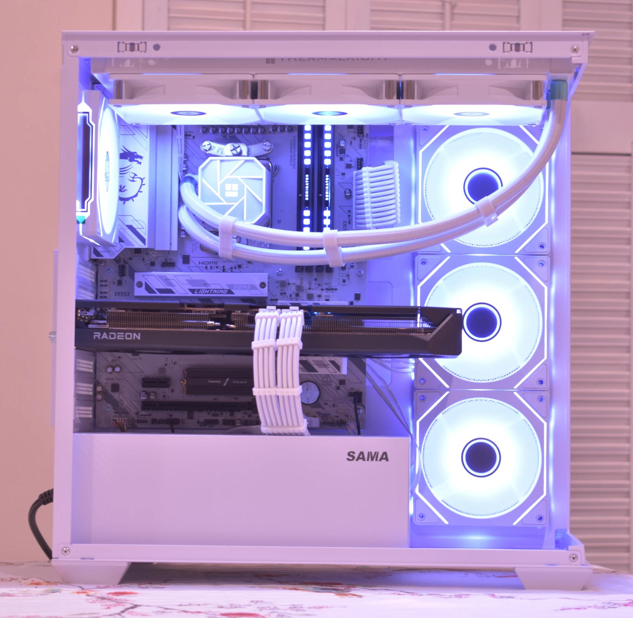 🚀Performance Gamer🚀 Ryzen 7 7800X3D | AMD RX 9070 16GB | 32GB DDR5 | 1TB nVME SSD | White RGB+Wifi
