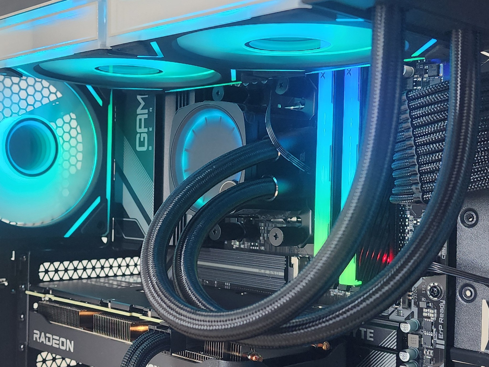 Gaming PC Ryzen 5 7600X3D 32GB RAM 1TB SSD 9060 XT 16GB Windows 11 Computer