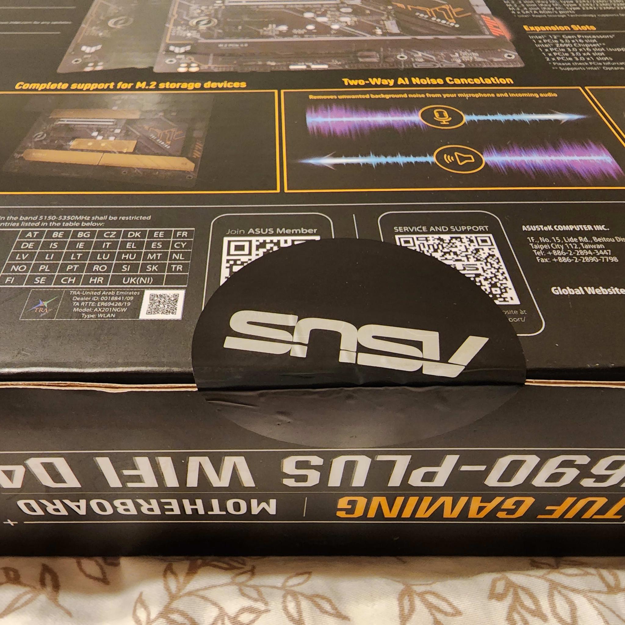 SEALED! Asus TUF Gaming Z690-Plus WIFI D4