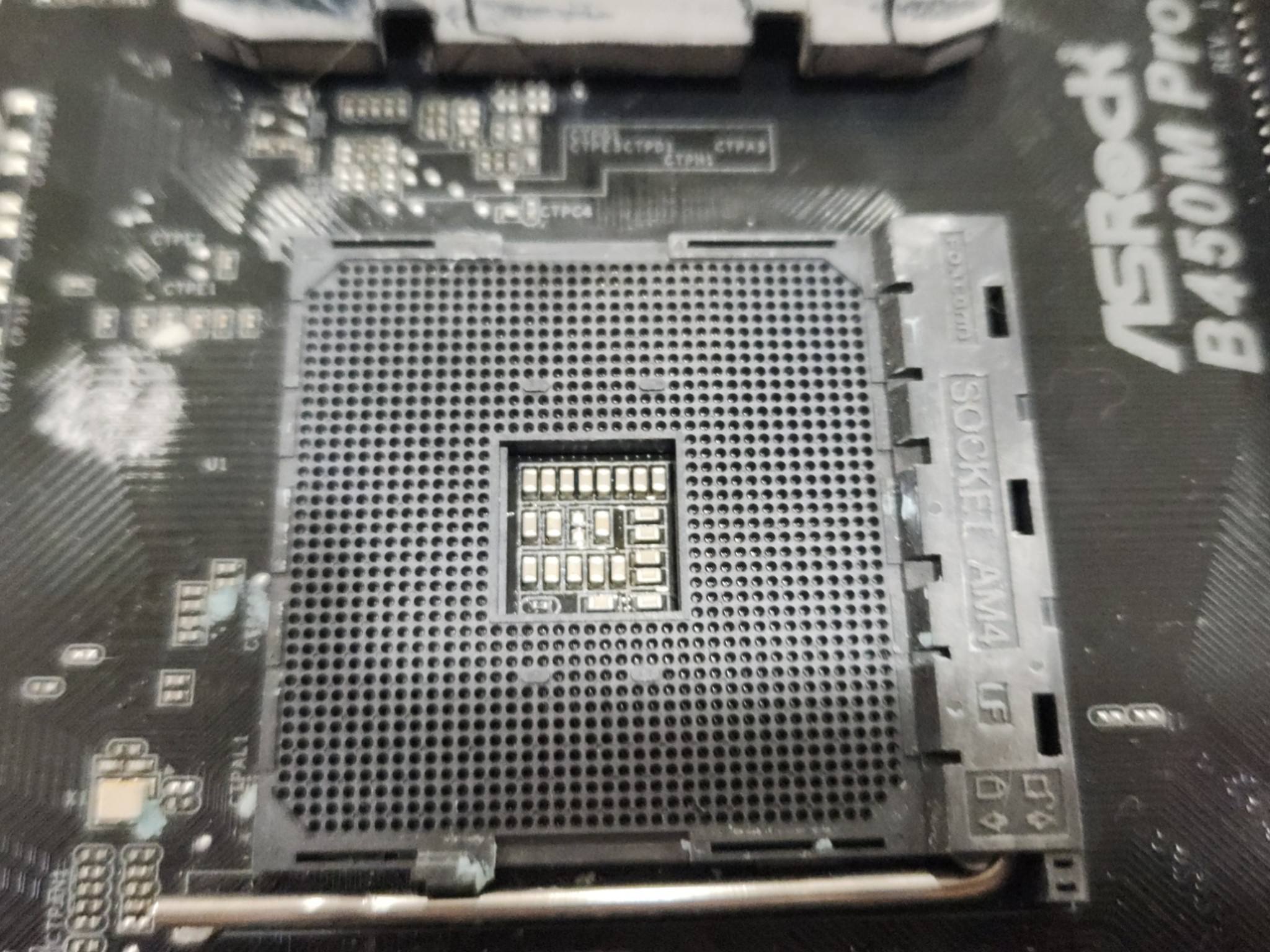 ASROCK B450M Pro4 M-ATX AM4
