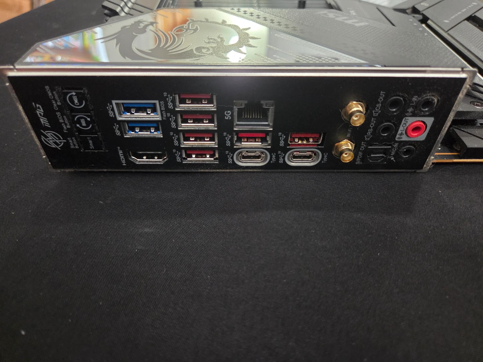 MSI Carbon Wifi 2 Z790 / i9 14900K Combo ( Like New )