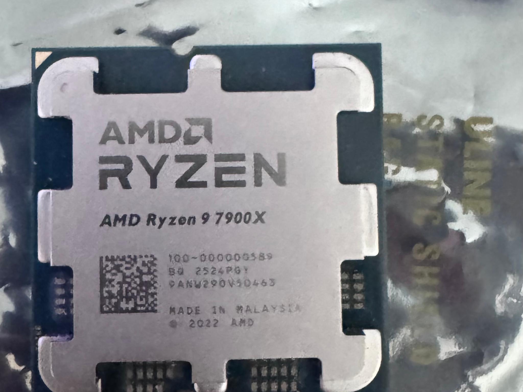 AMD Ryzen 9 7900X