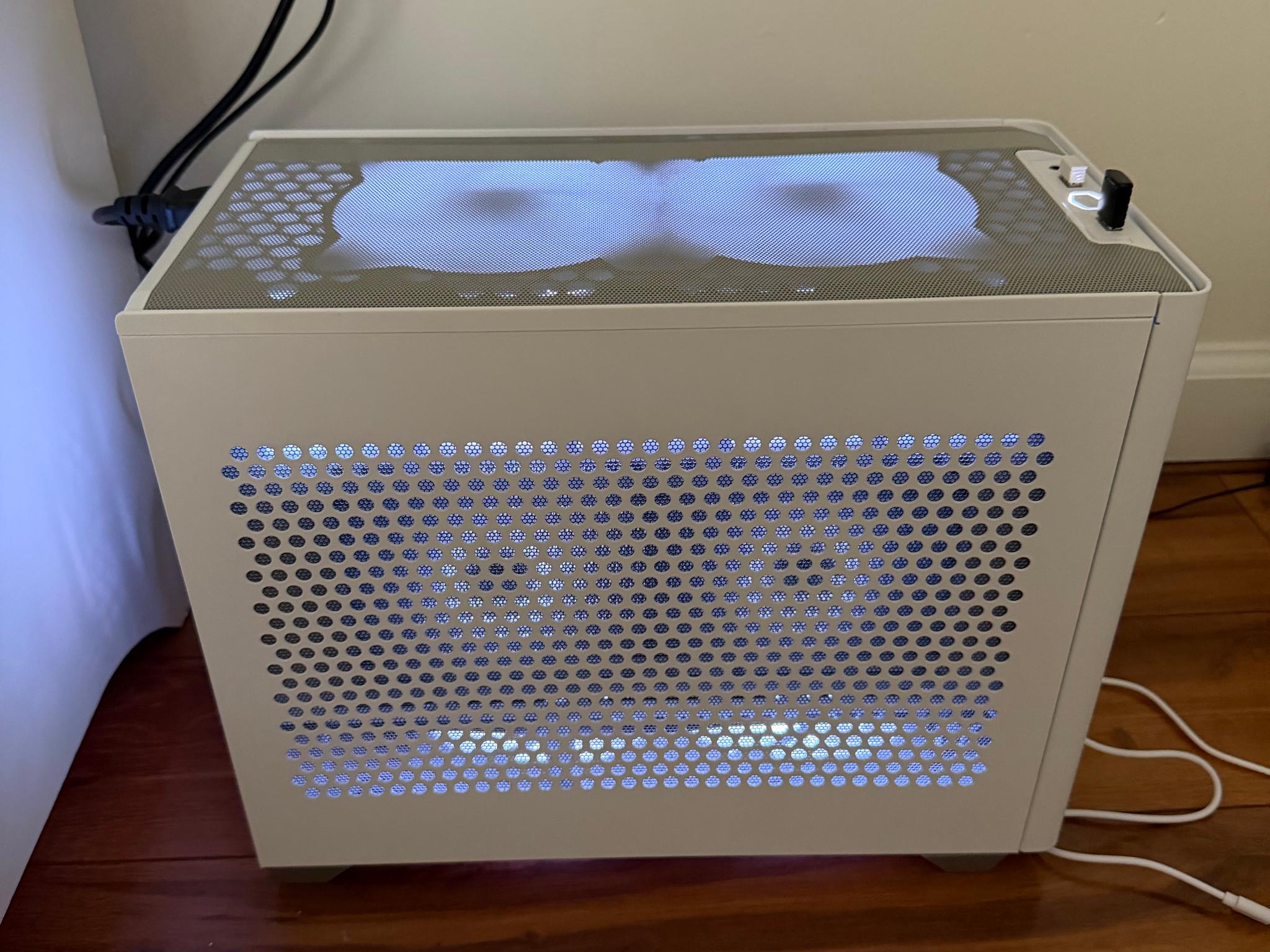 MINI ITX BUILD // 5800X3D // RTX 5070 12GB // 32GB (2X16GB)