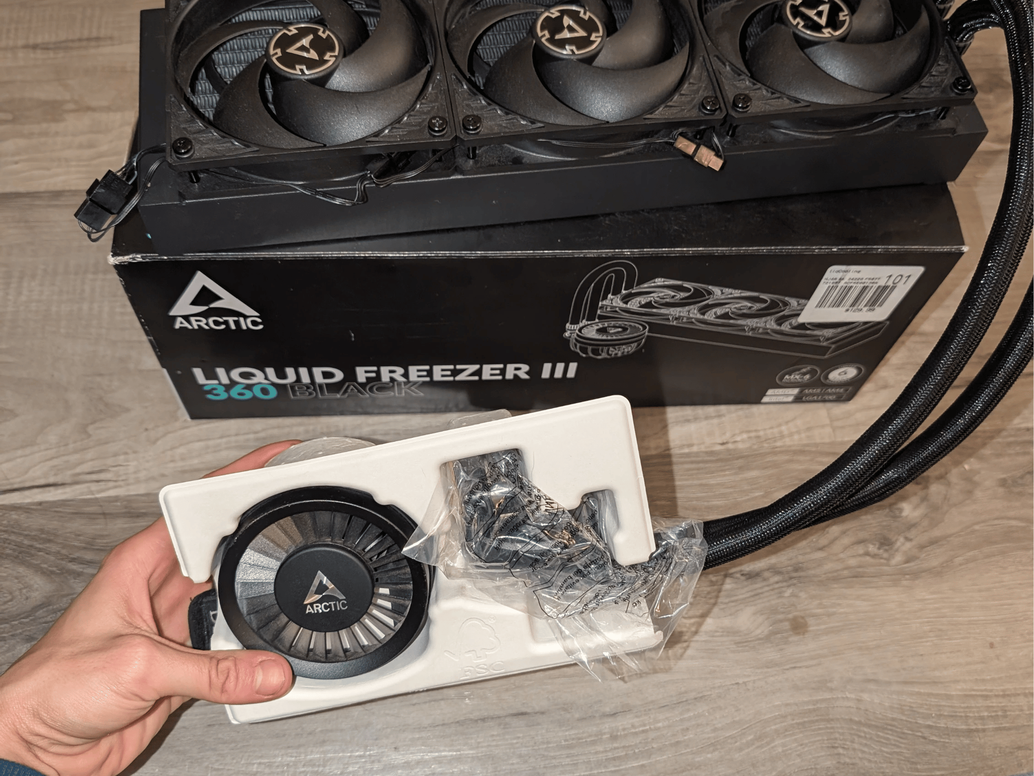 Arctic Liquid Freezer III 360 Black