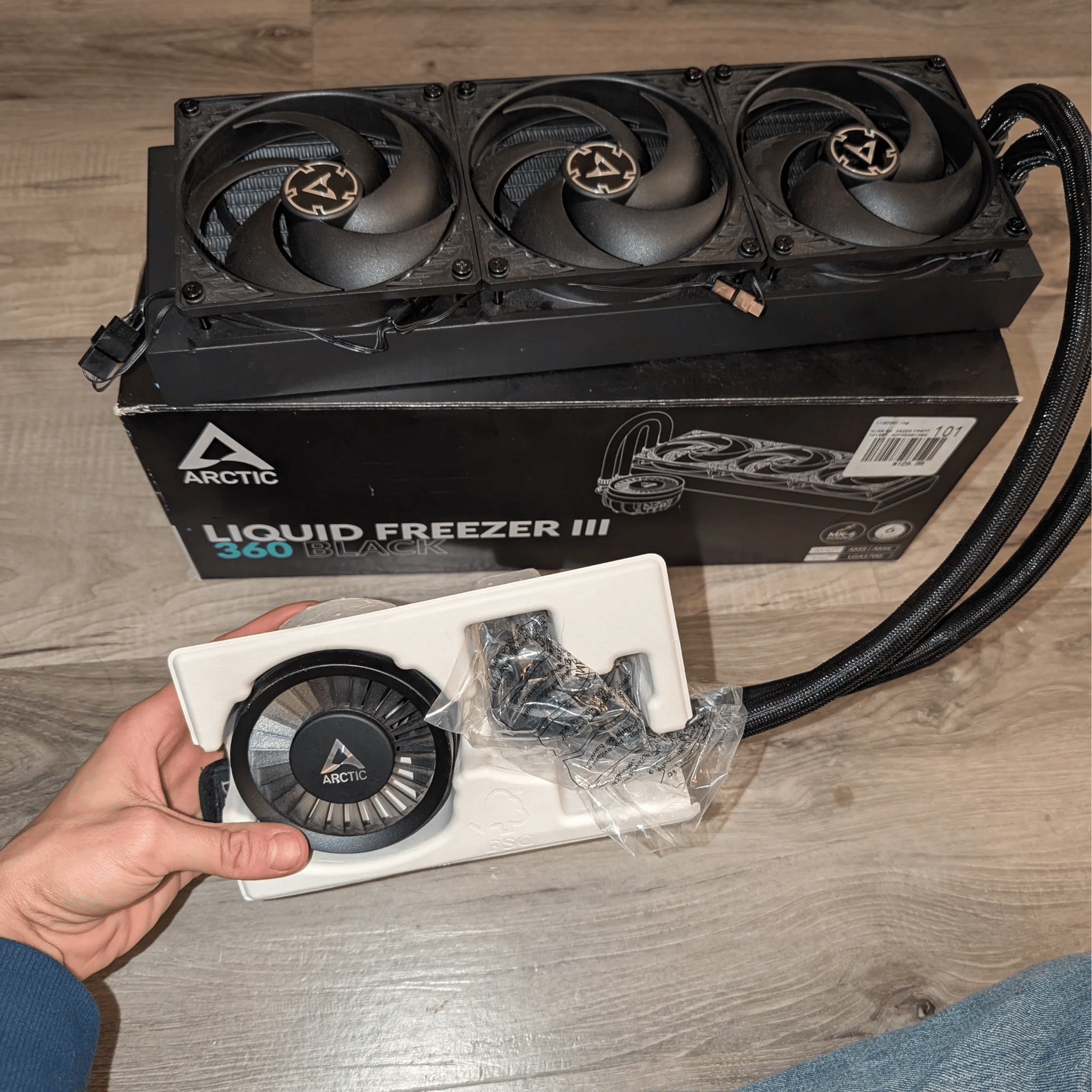 Arctic Liquid Freezer III 360 Black