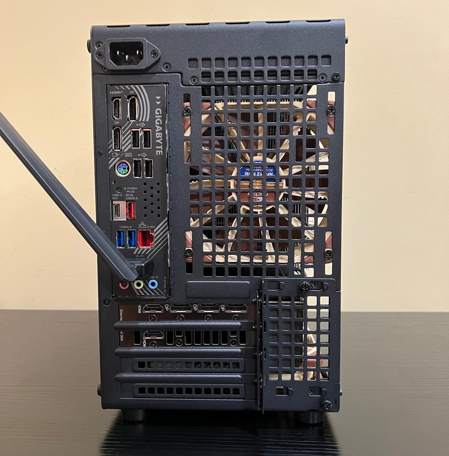 RYZEN 7600X3D, RTX 5070, 32GB DDR5, 1TB NVMe GEN5