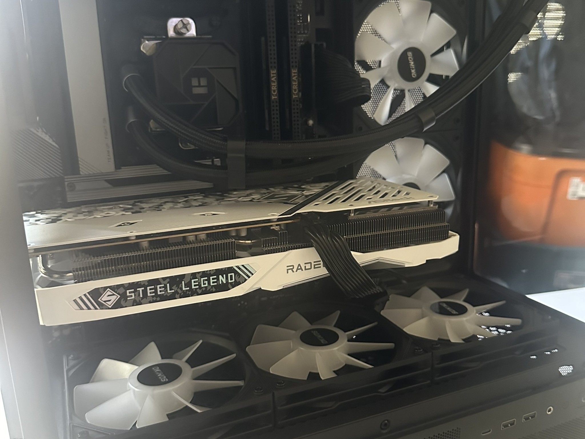 Gaming PC (Ryzen 7 7700X / RX 7600)