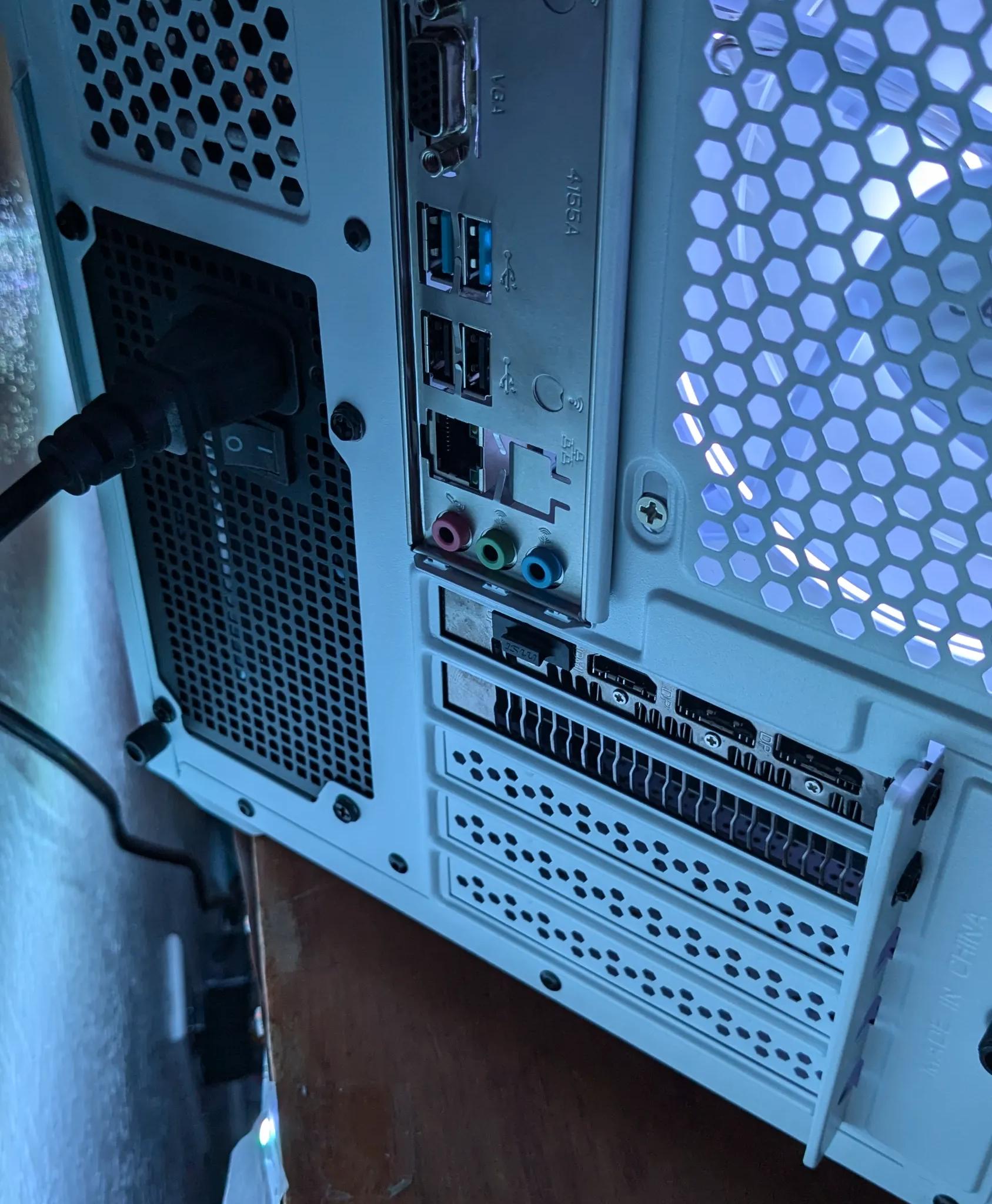 🔥RX 5700XT, Ryzen 5 3600, 16 GB RAM, 1 TB Storage