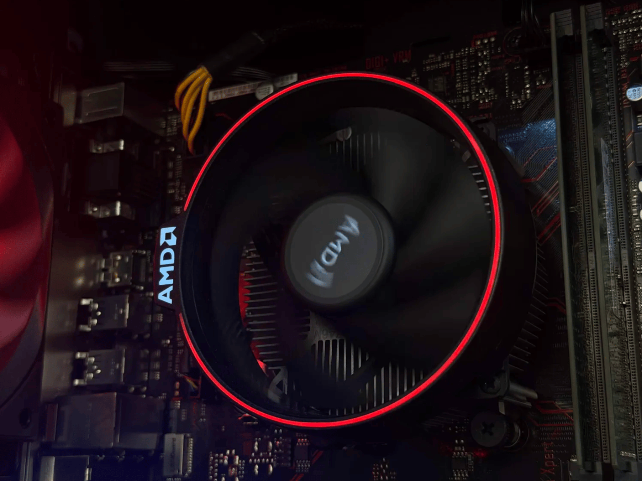 Clean Gaming PC - Nvidia RTX 2060 6GB, Ryzen 7 2700X, 16GB, 500GB SSD