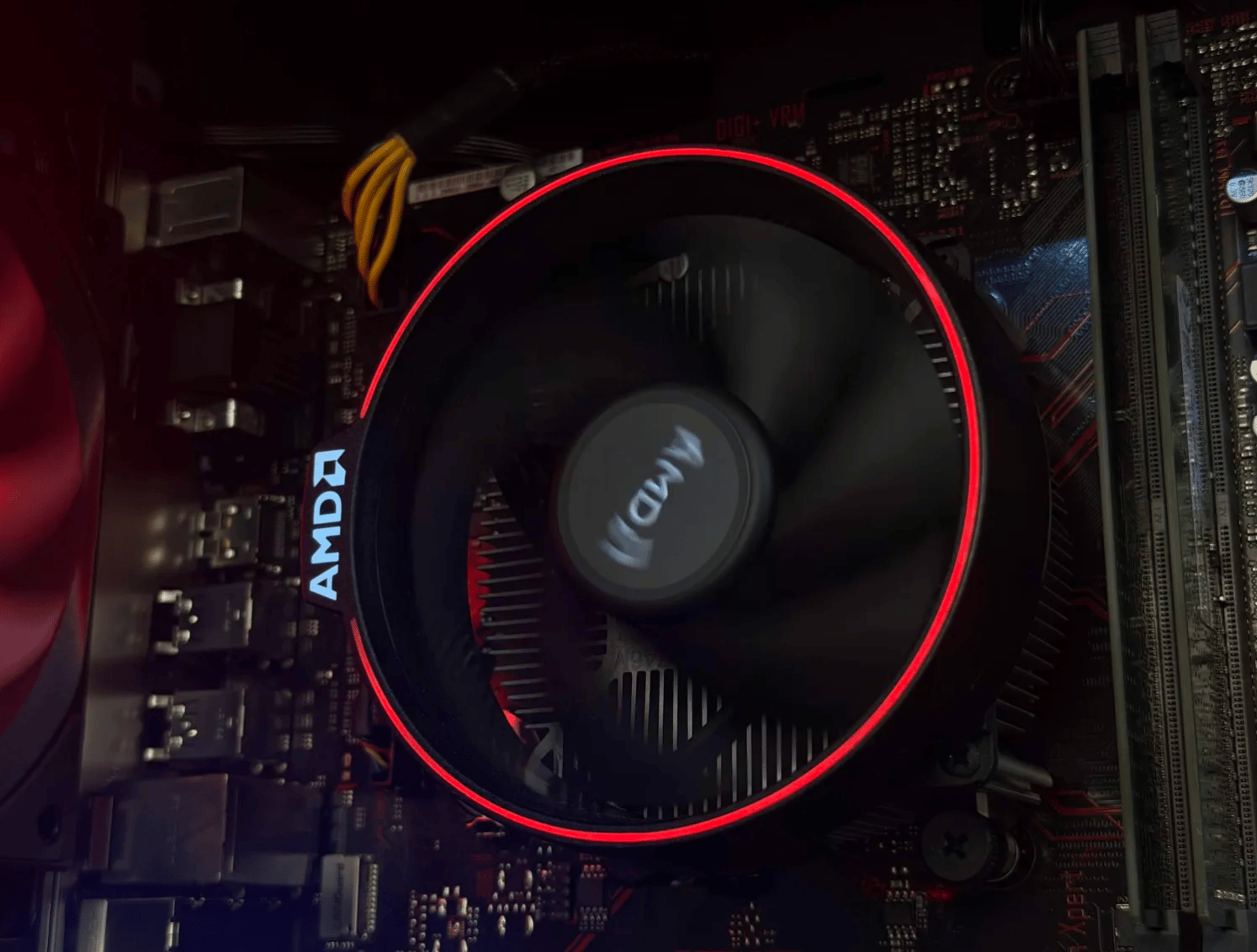 Clean Gaming PC - Nvidia RTX 2060 6GB, Ryzen 7 2700X, 16GB, 500GB SSD
