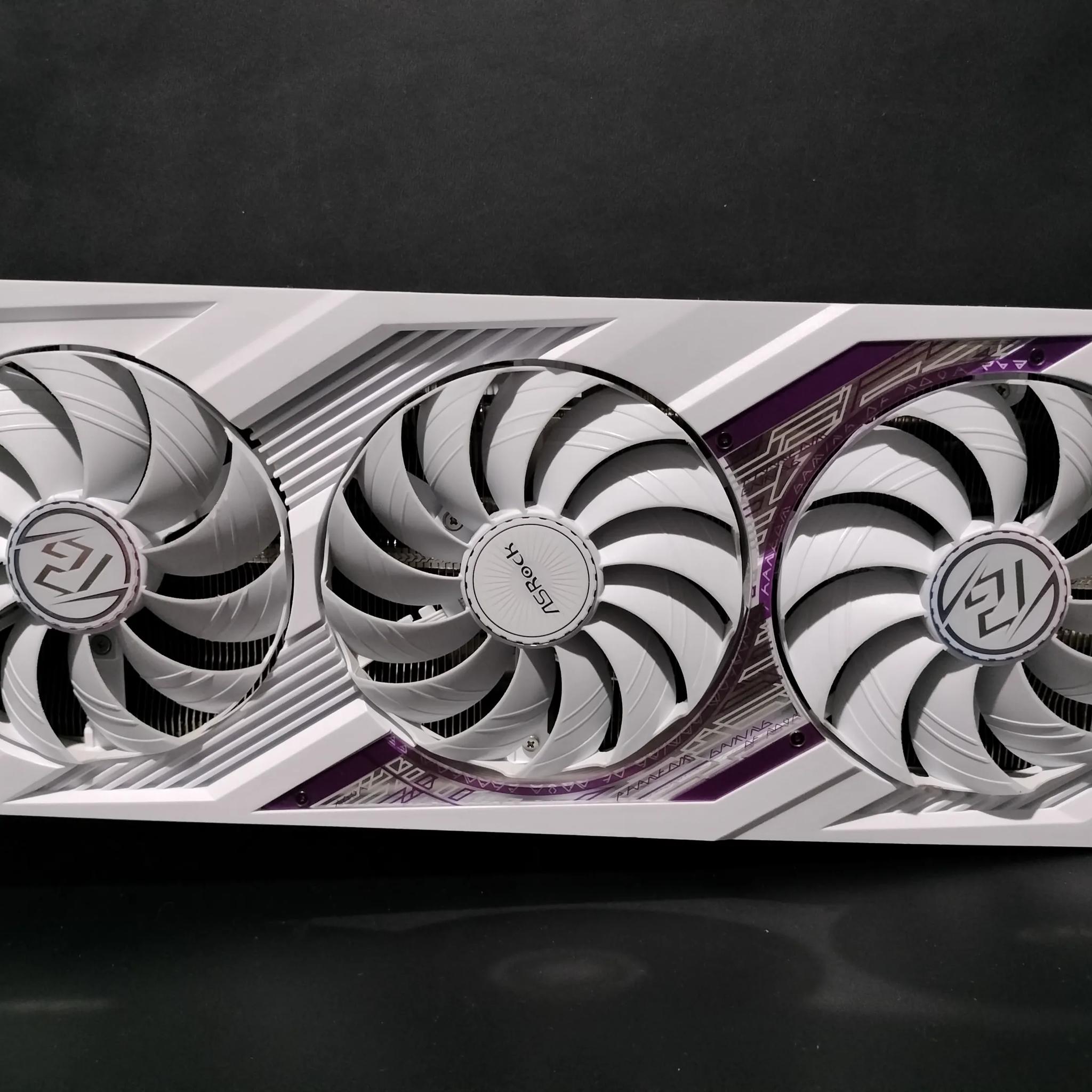 ASRock AMD Radeon RX 7900 XT Phantom Gaming White RGB Overclocked Triple Fan 20GB GDDR6