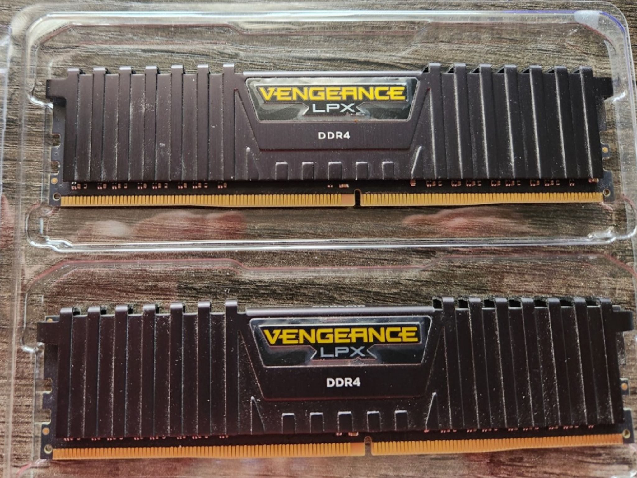 Corsair Vengeance LPX 16GB (2x8GB) DDR4 DRAM 3000MHz C15