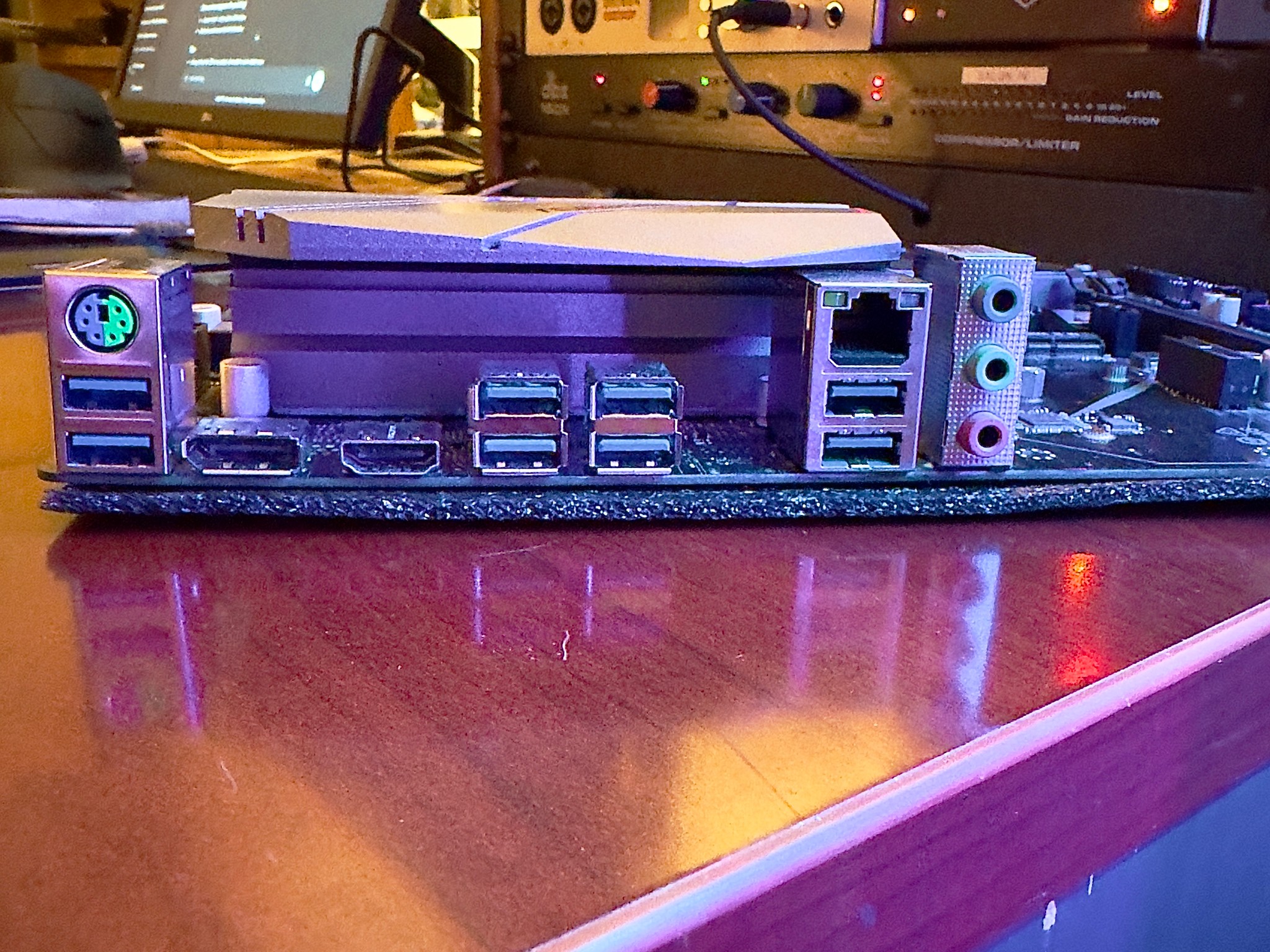 ASRock X570 Phantom Gaming 4 ATX AM4 Motherboard