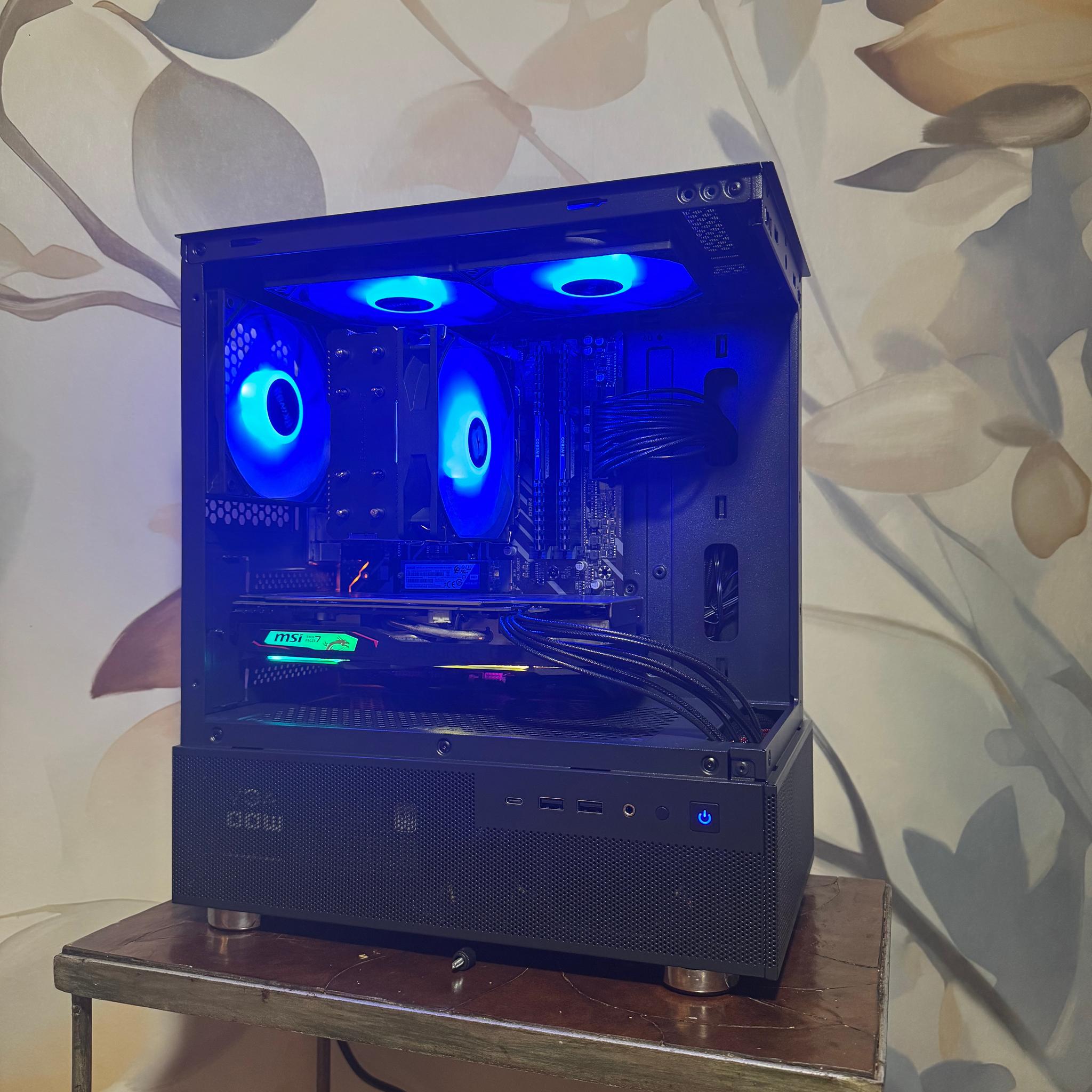 🌌 Aesthetic & Compact 1080p Gaming PC Ryzen 5 2600 | GTX 1660S | 16 GB RAM | 512GB SSD