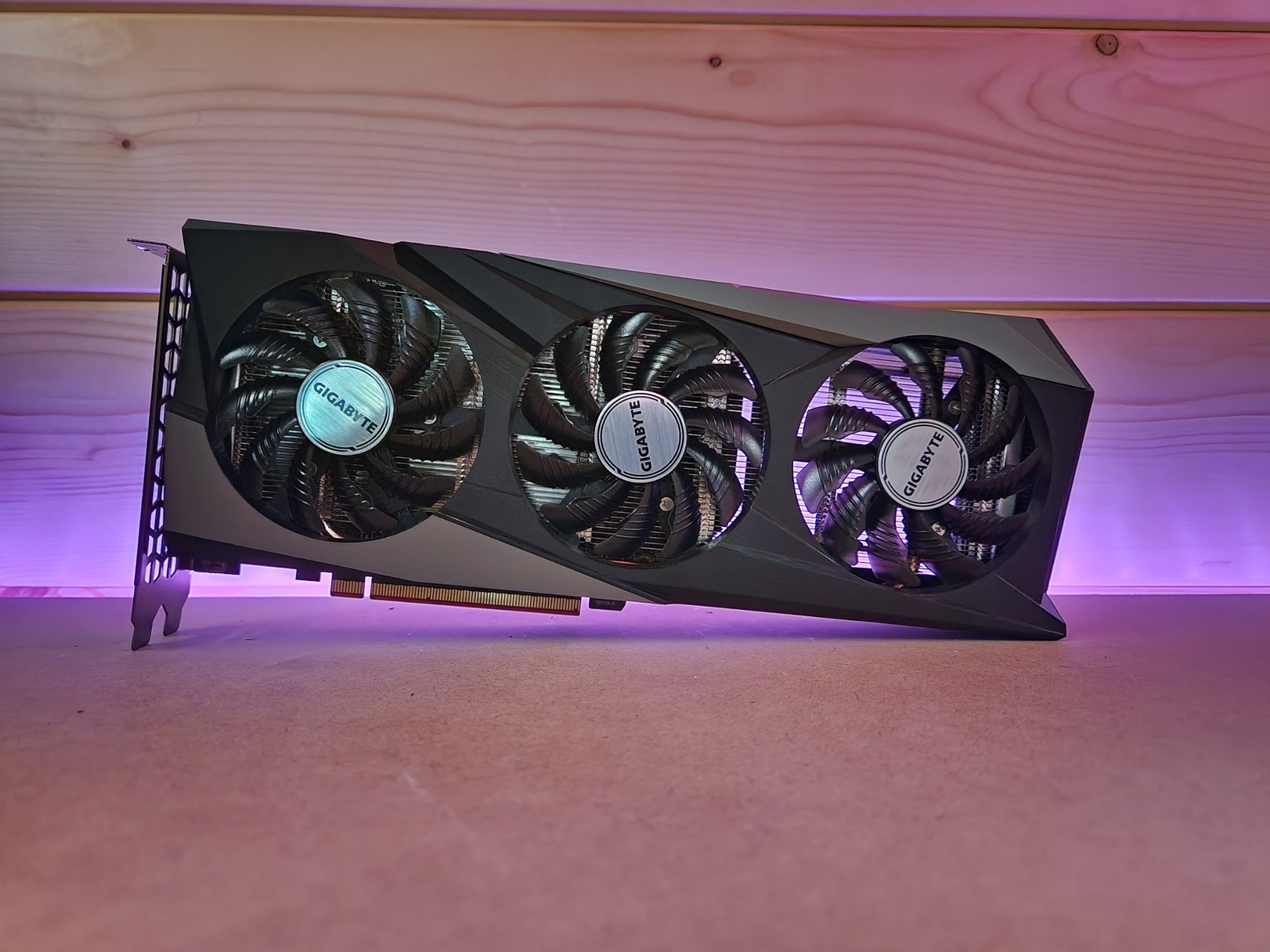 Gigabyte RX 6500 XT GAMING OC 4GB