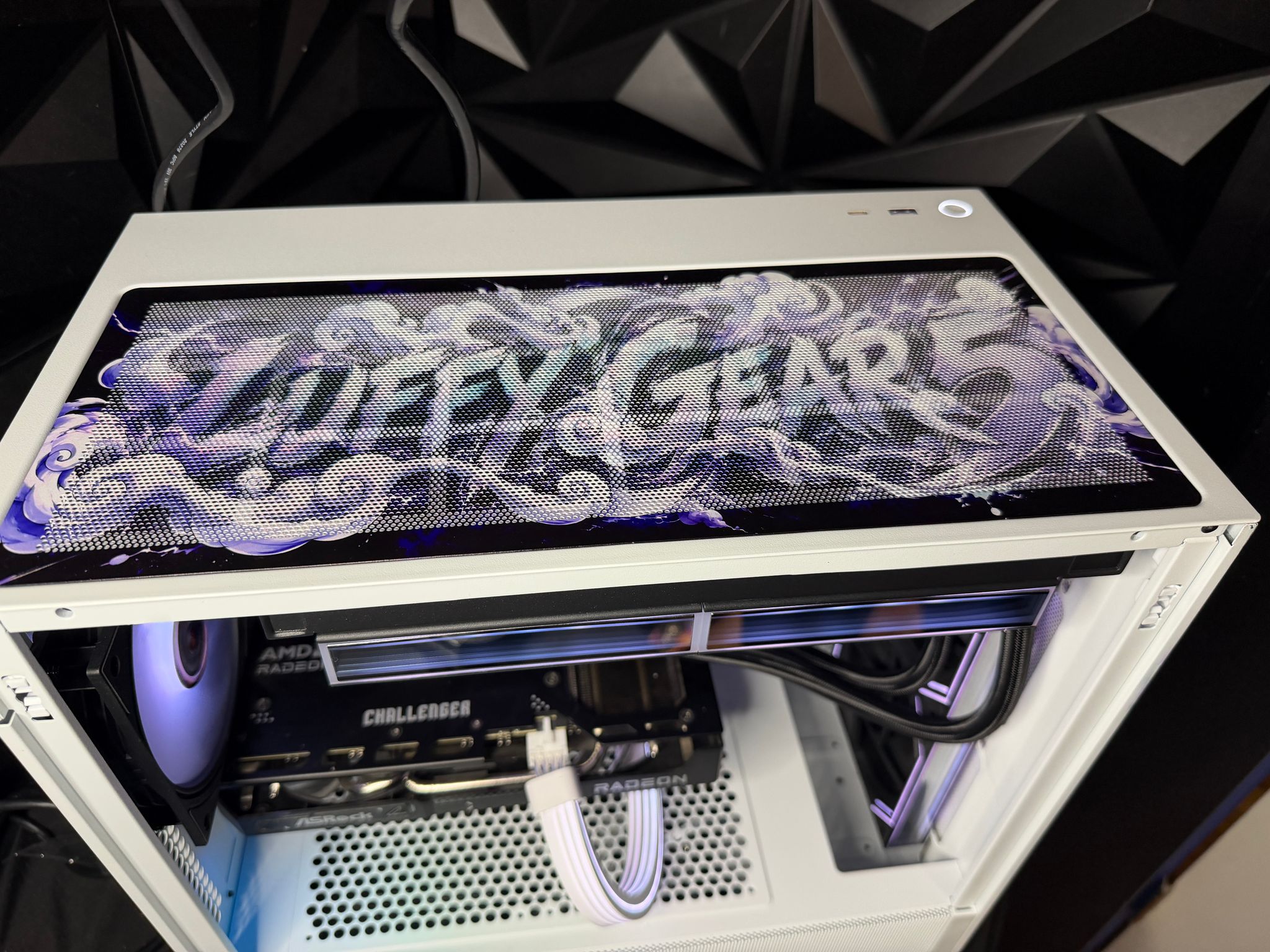 ☁️⚡ GEAR 5 ⚡☁️  Ryzen 5 7500X3D| 9060XT 16 GB| 16 GB DDR5| 1.25 TB NVMe|750W Gold PSU