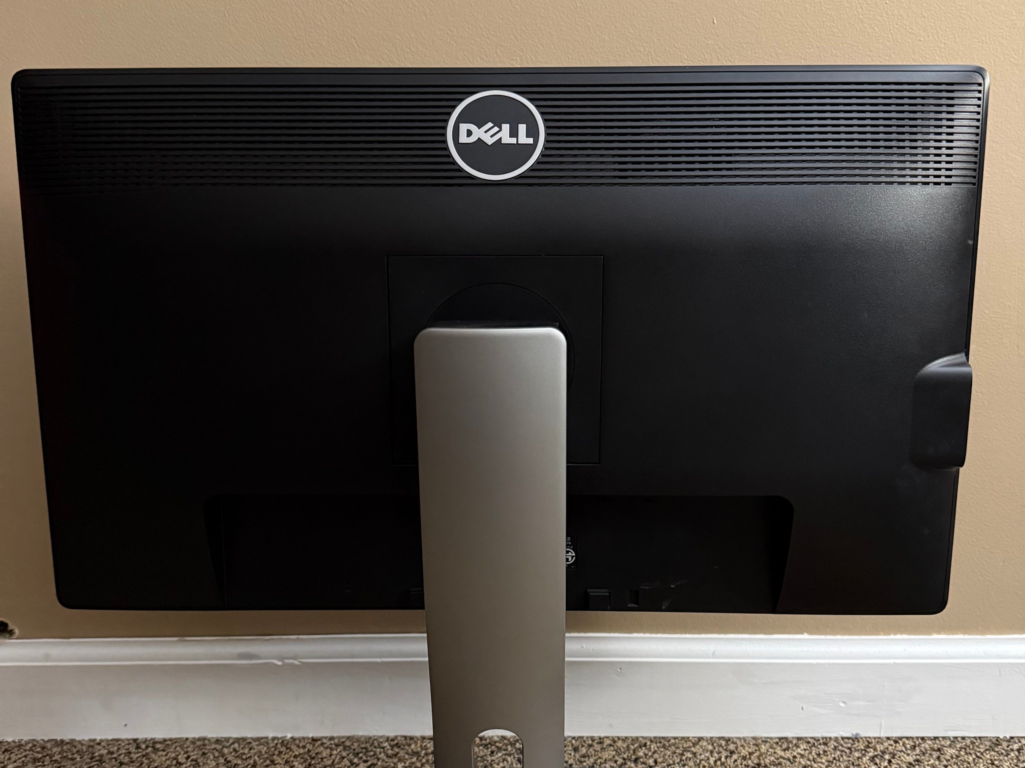 Dell Professional P2412H 24-Inch Monitor